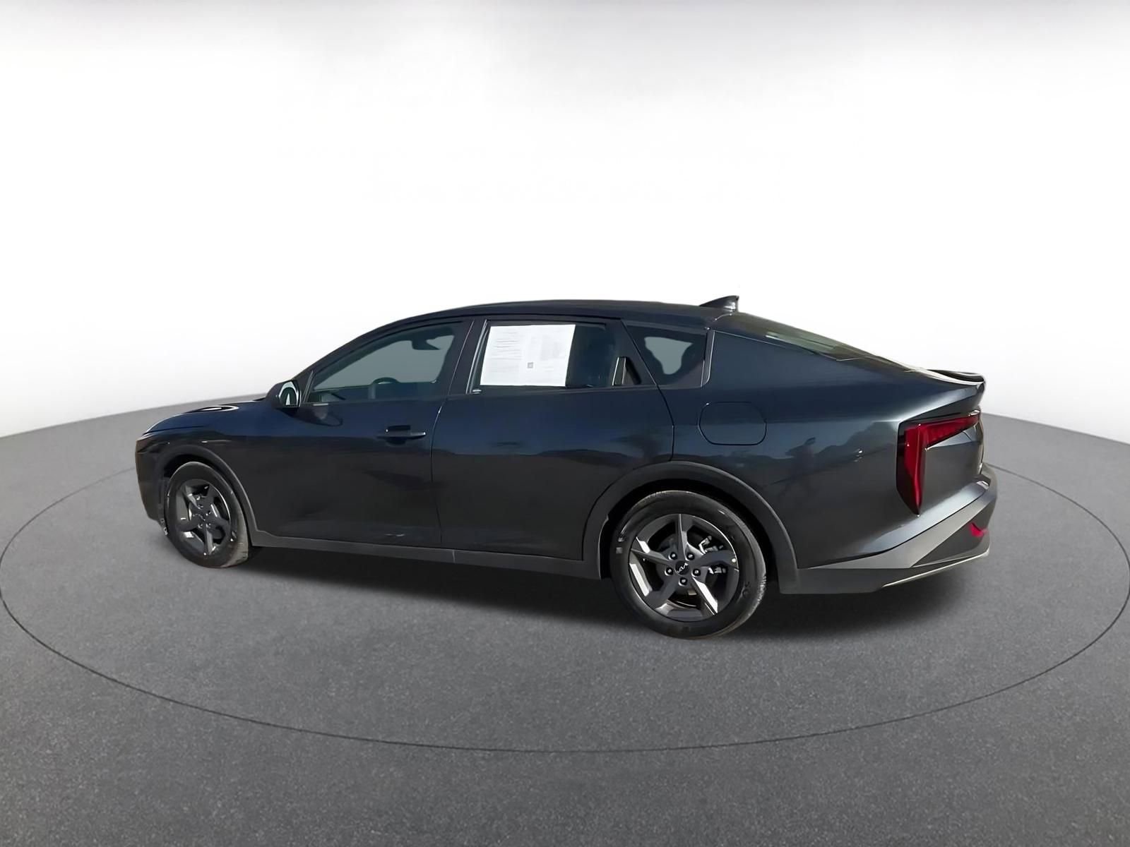 Thumbnail: 2025 Kia K4 - 10