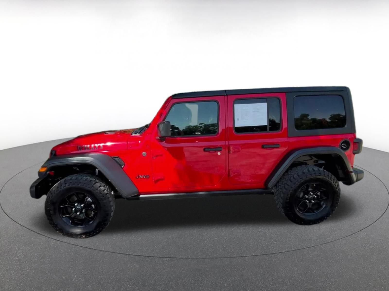 Thumbnail: 2025 Jeep Wrangler - 9