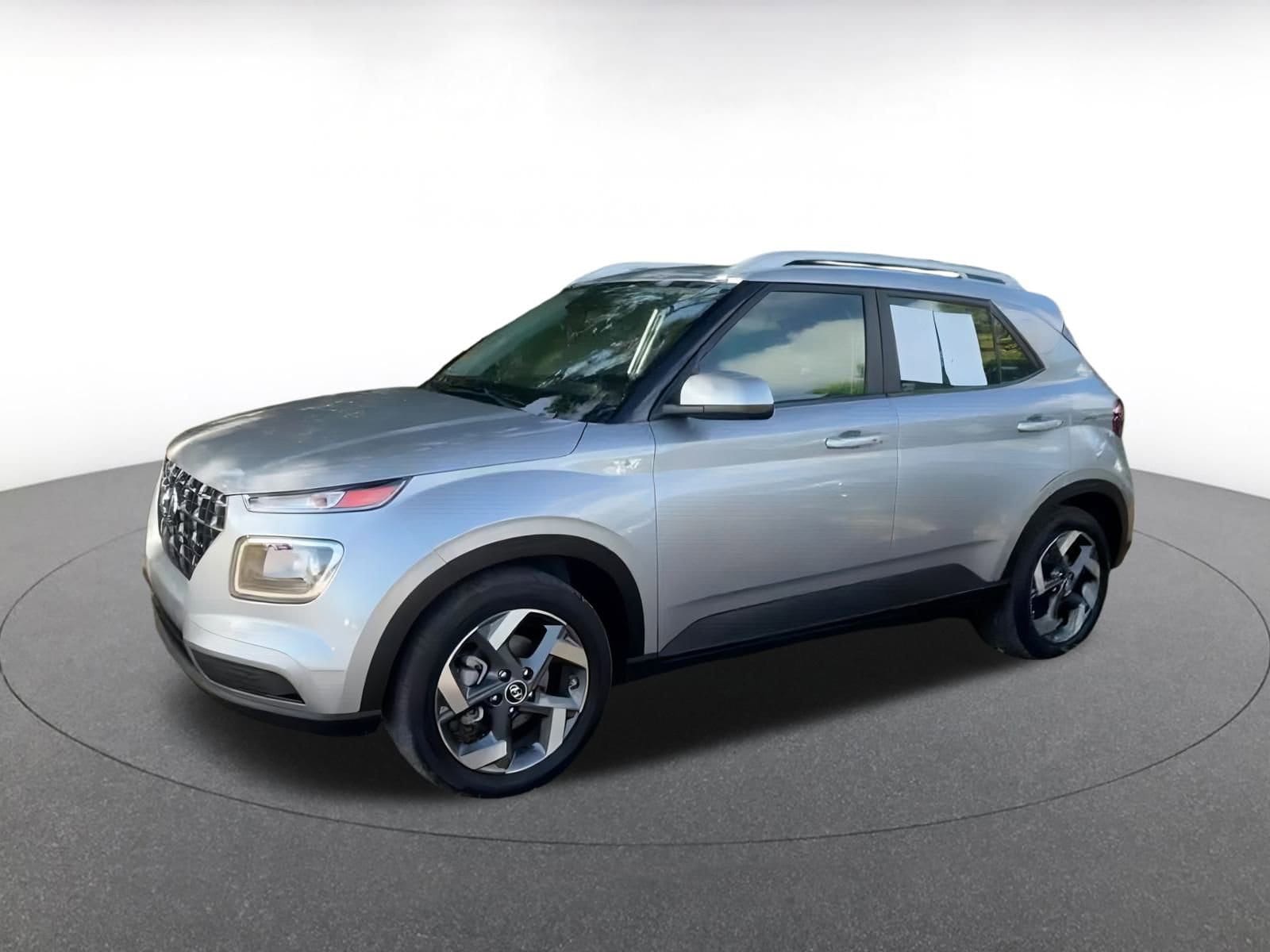 Thumbnail: 2025 Hyundai Venue - 11