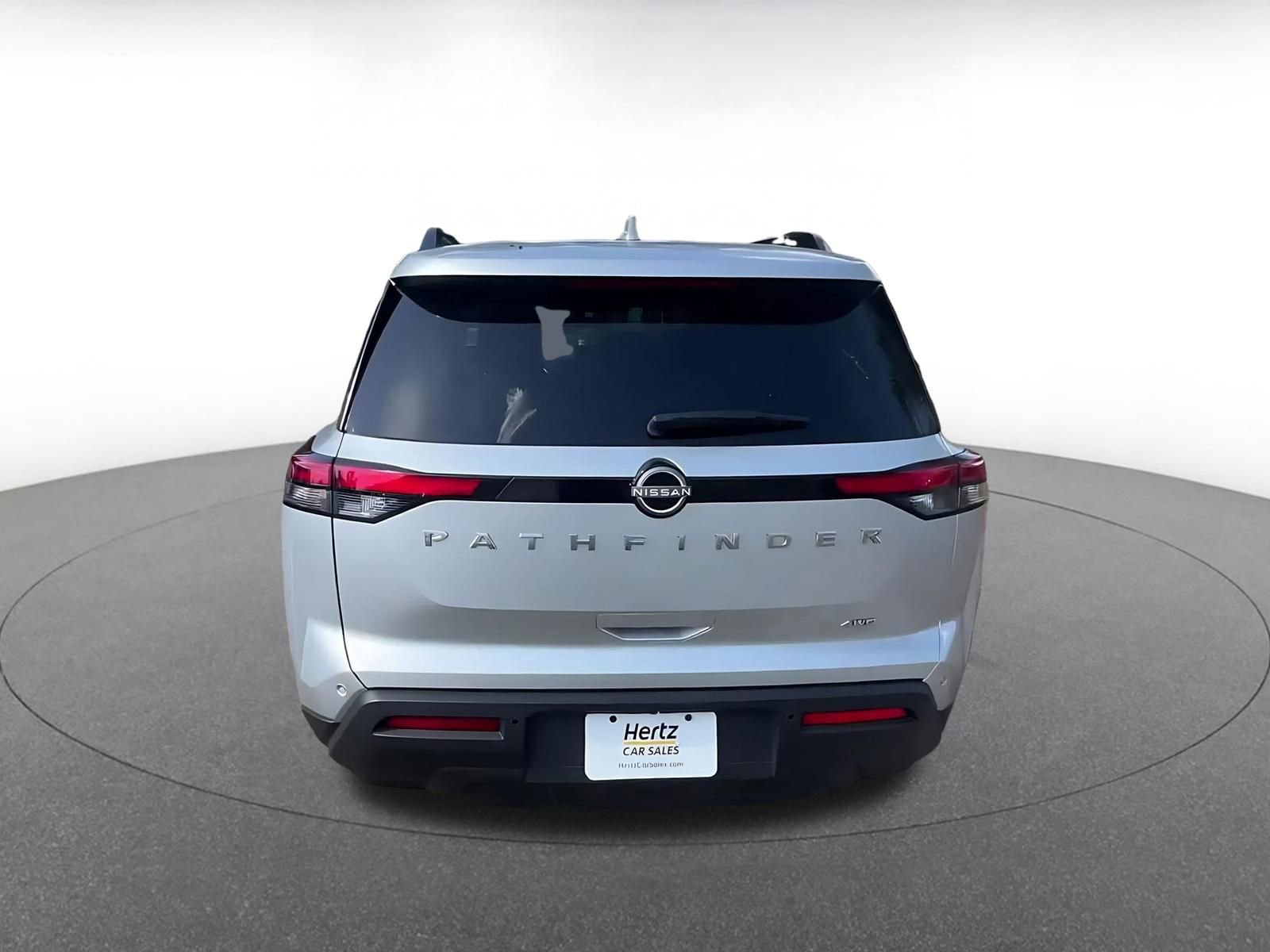 Thumbnail: 2025 Nissan Pathfinder - 12