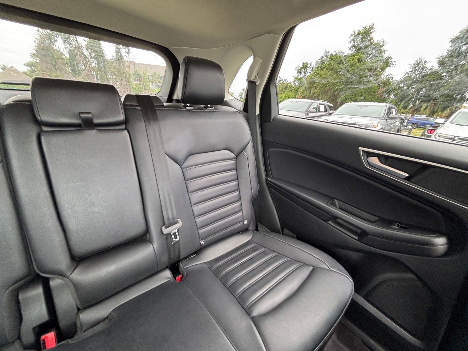 2024 Ford Edge SEL 31