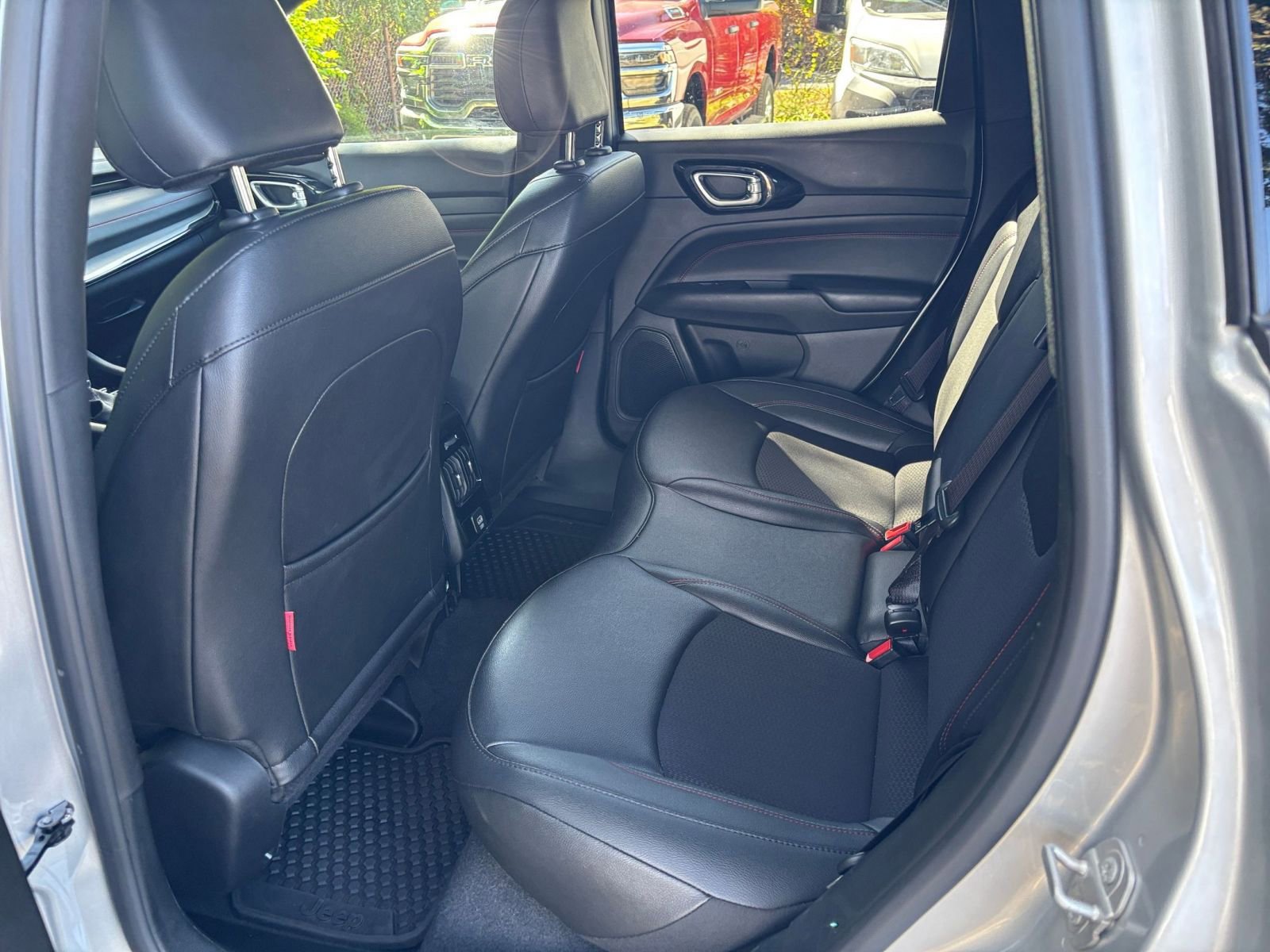 Thumbnail: 2025 Jeep Compass - 25