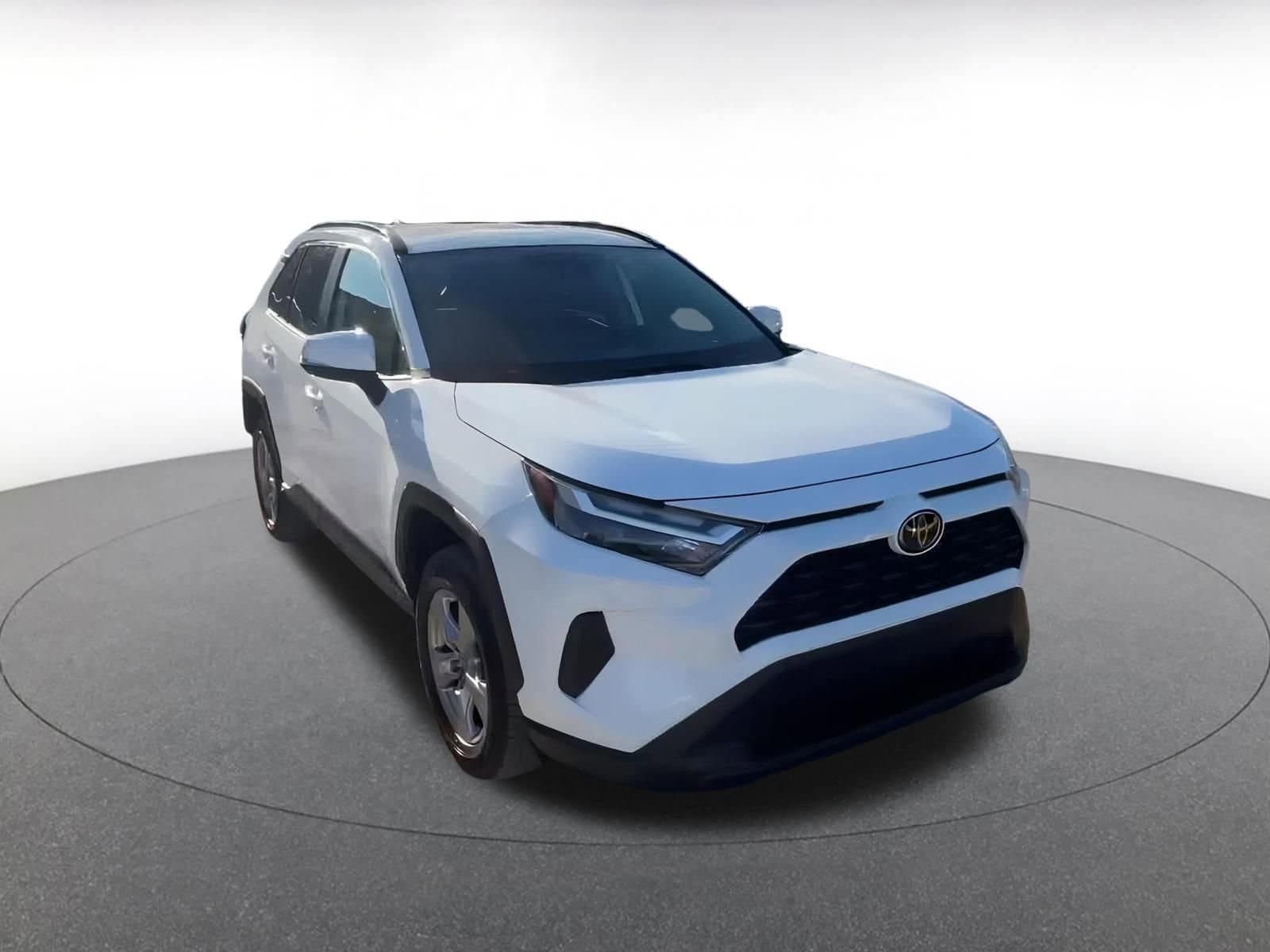 Thumbnail: 2025 Toyota RAV4 - 3