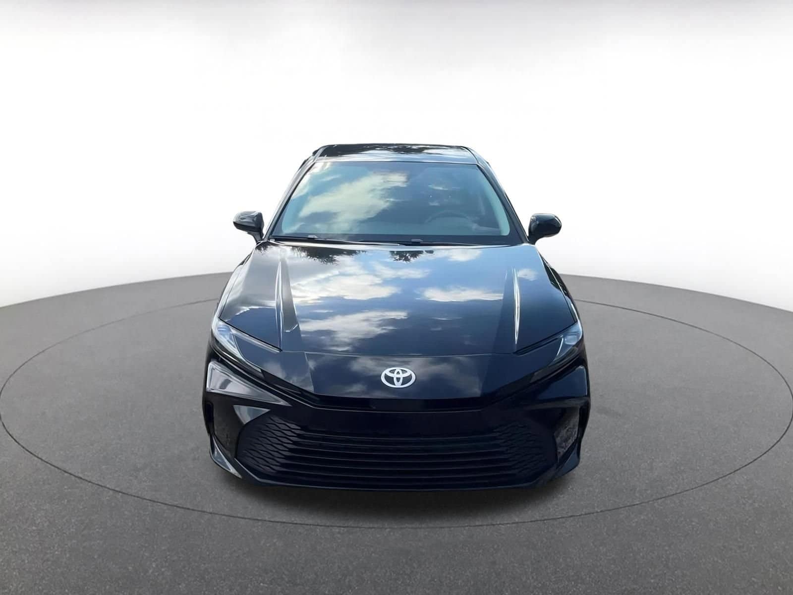 Thumbnail: 2025 Toyota Camry - 4
