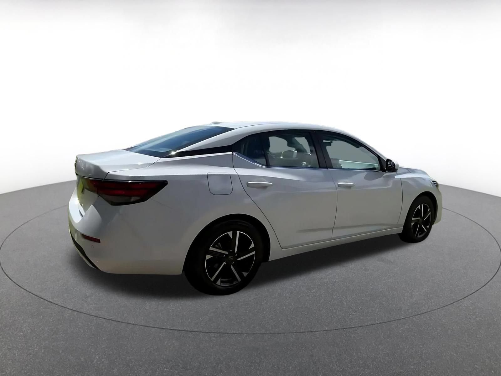 Thumbnail: 2025 Nissan Sentra - 14