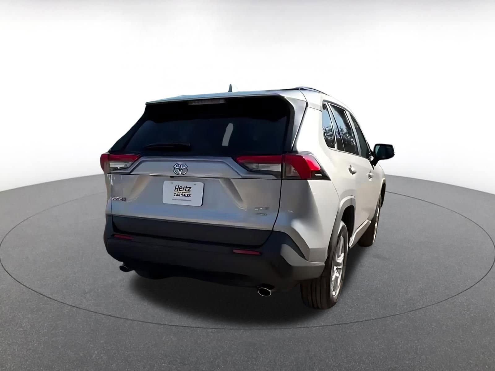 Thumbnail: 2025 Toyota RAV4 - 17