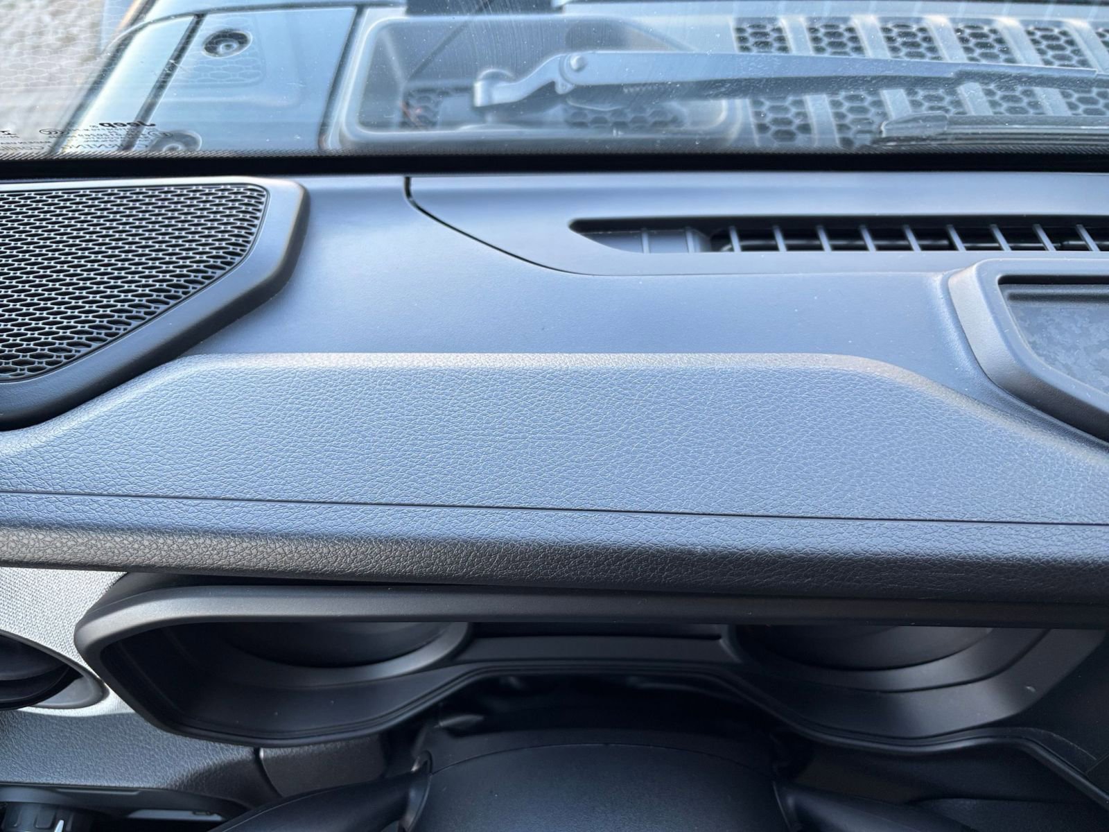 Thumbnail: 2025 Jeep Wrangler - 34