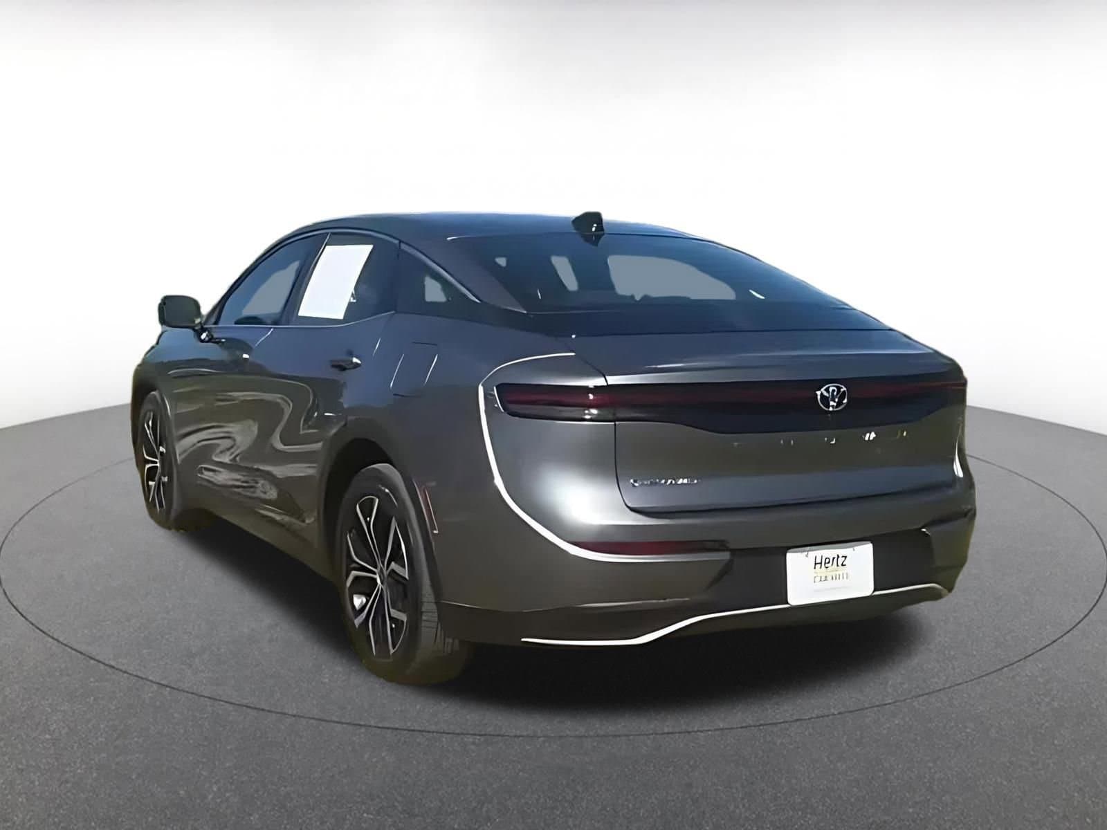 Thumbnail: 2025 Toyota Crown - 3