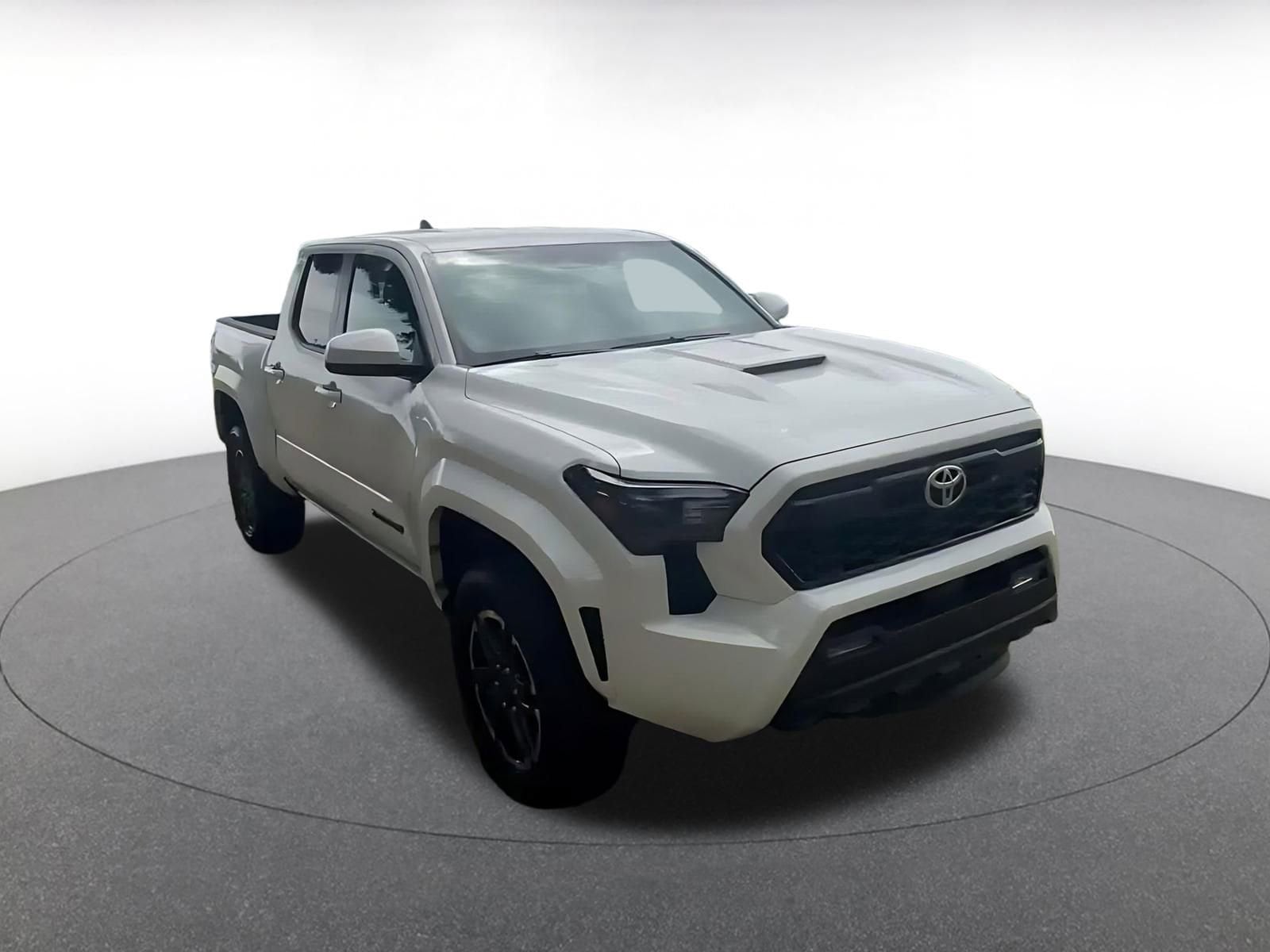 Thumbnail: 2024 Toyota Tacoma - 3