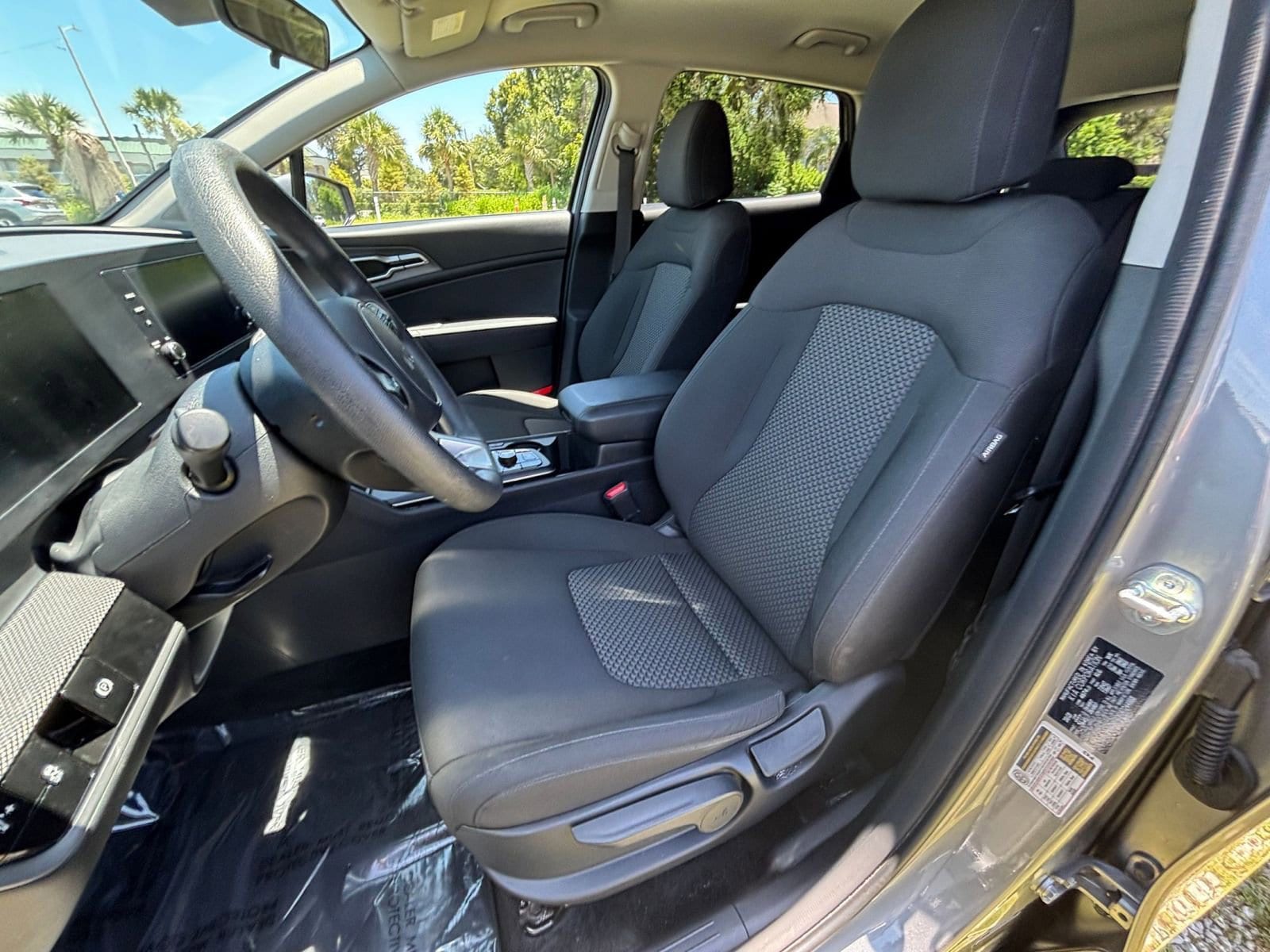 Thumbnail: 2024 Kia Sportage - 35