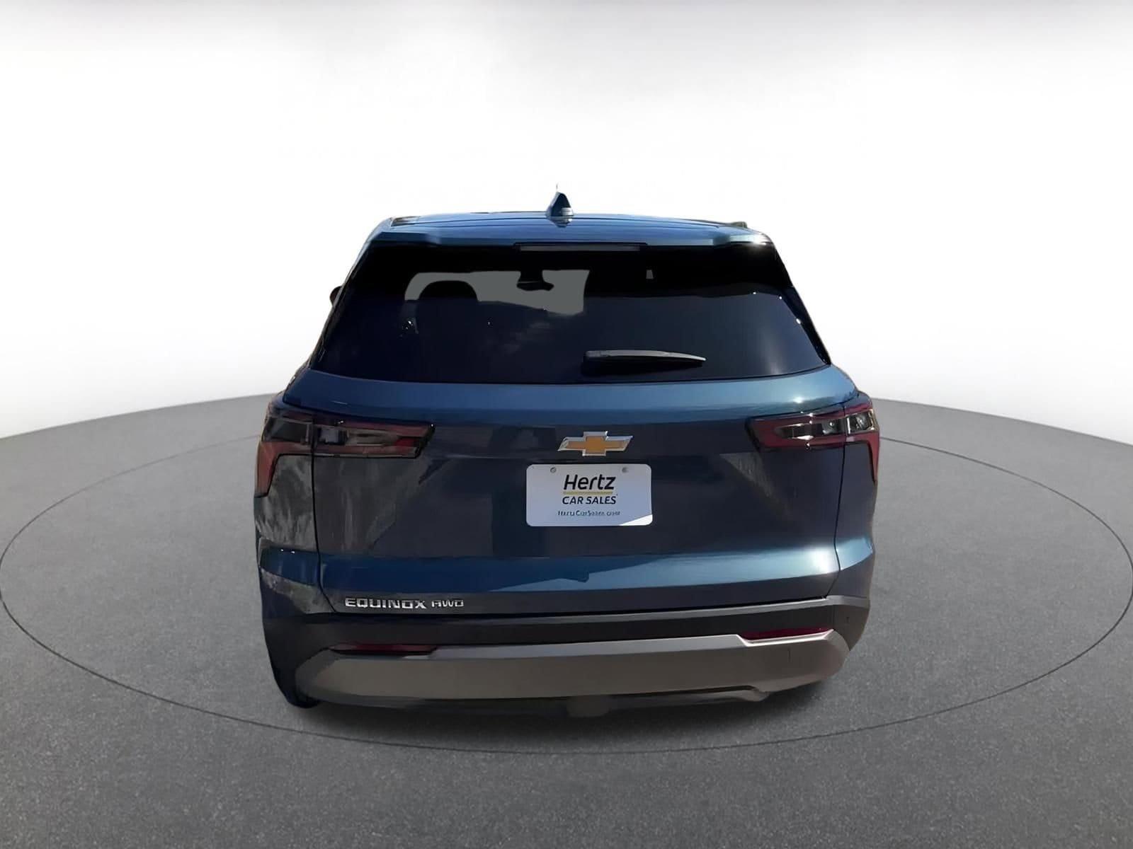 Thumbnail: 2025 Chevrolet Equinox - 12