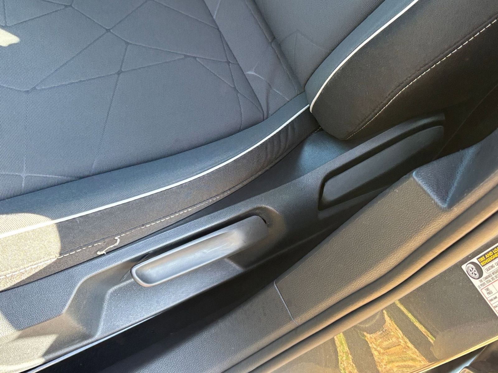 Thumbnail: 2025 Volkswagen Jetta - 22