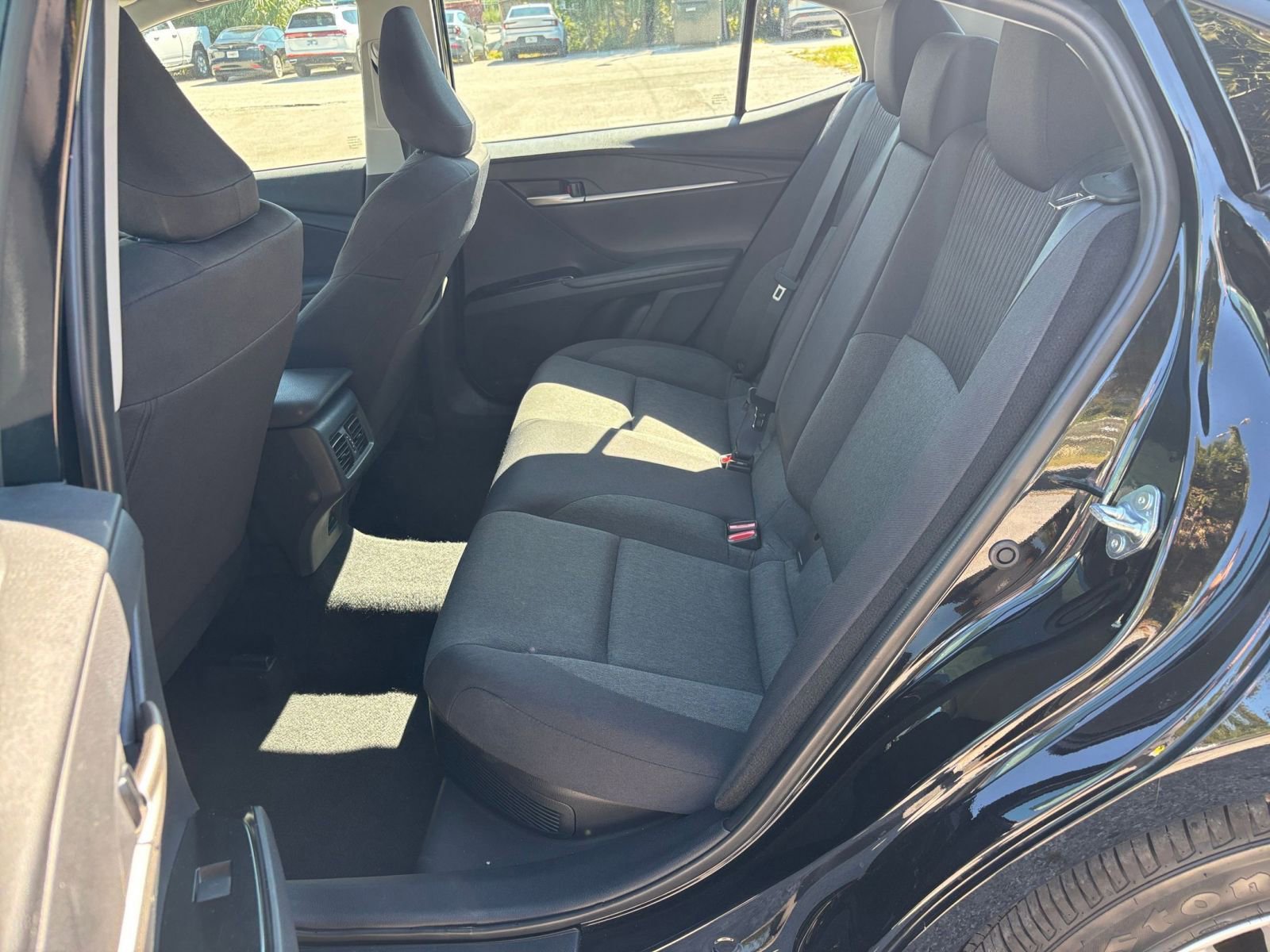 Thumbnail: 2025 Toyota Camry - 25