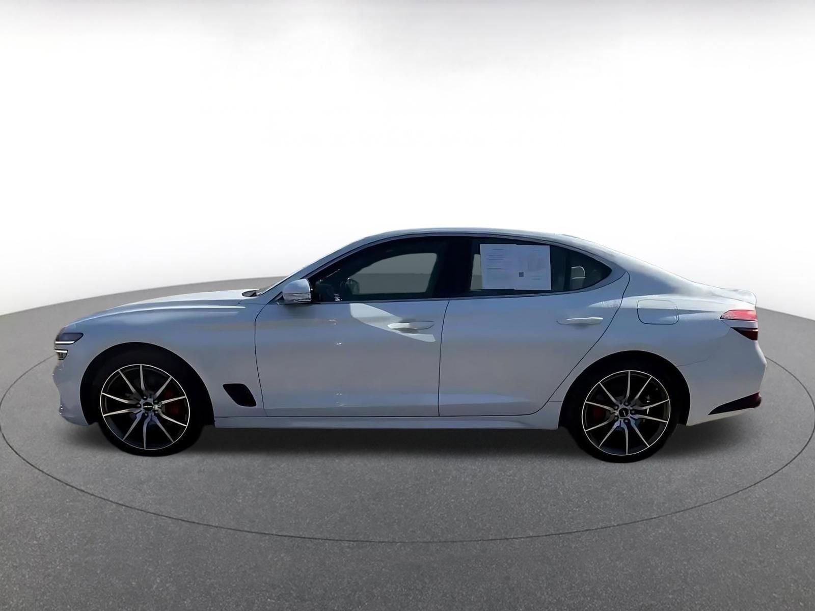 Thumbnail: 2025 Genesis G70 - 9