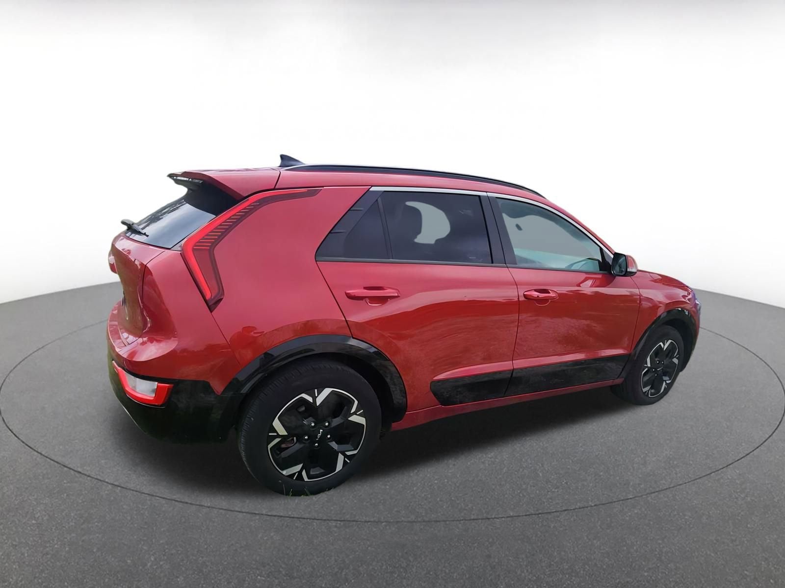 Thumbnail: 2023 Kia Niro - 9