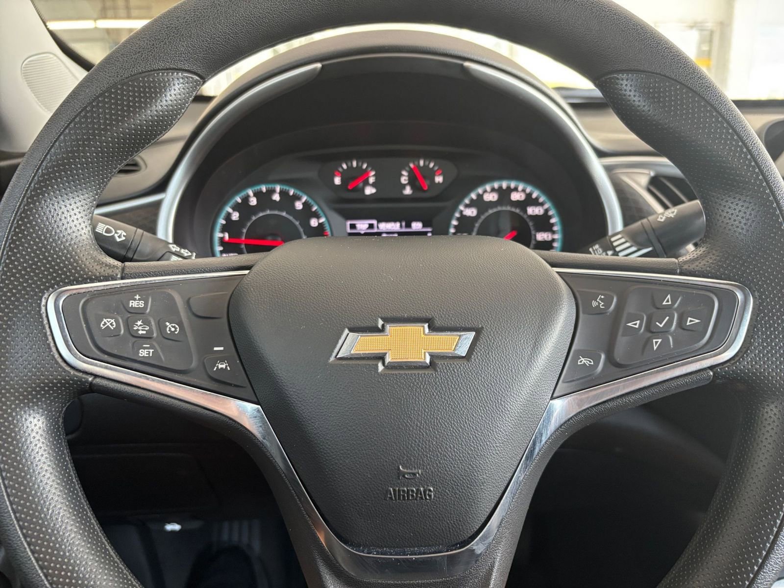 Thumbnail: 2024 Chevrolet Malibu - 23