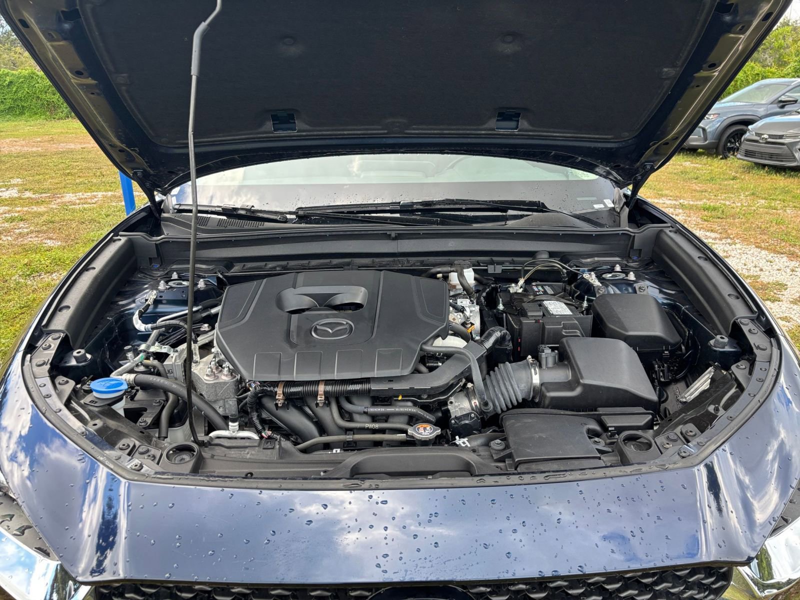 Thumbnail: 2025 Mazda CX-30 - 32