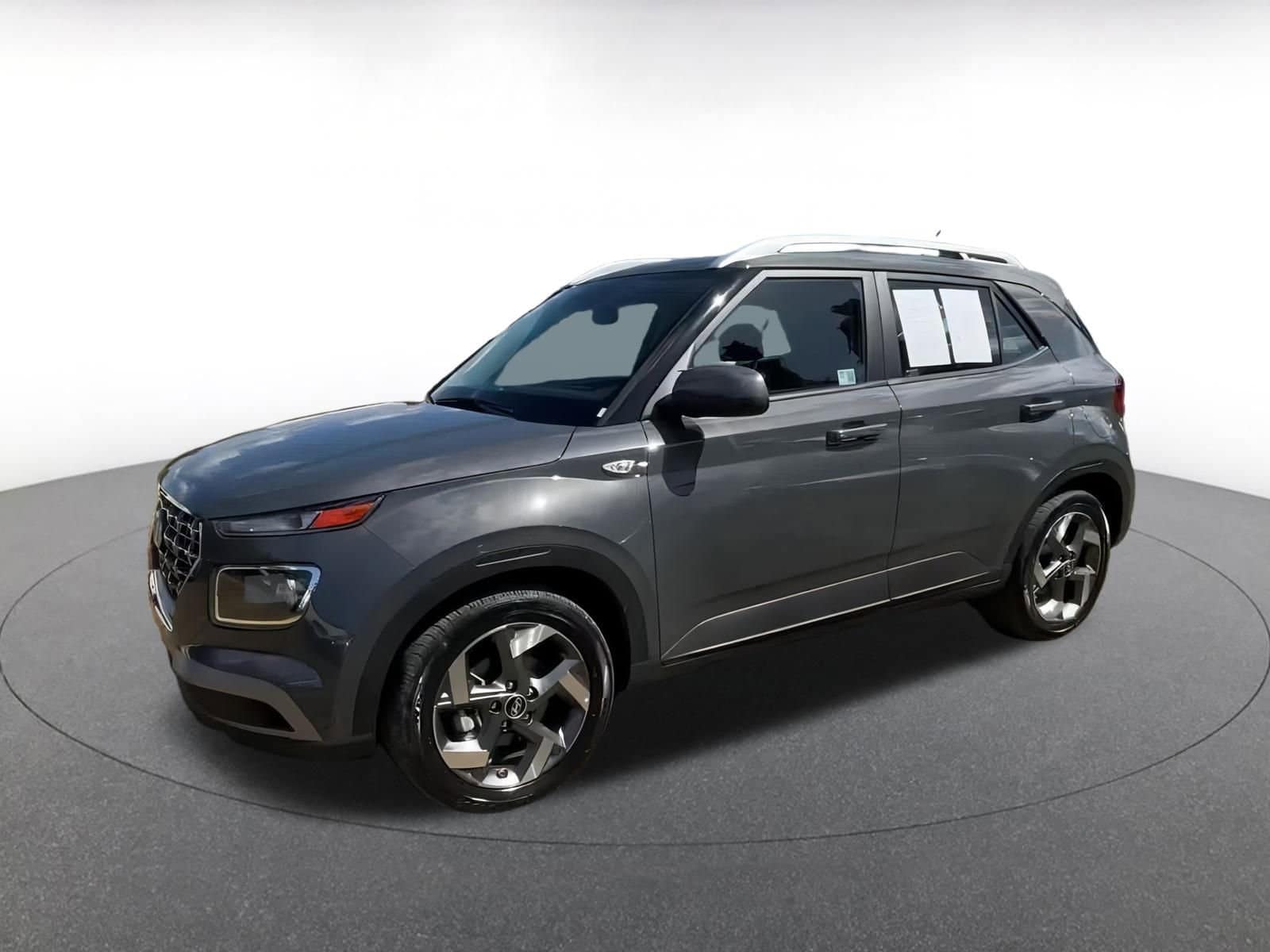 Thumbnail: 2025 Hyundai Venue - 8