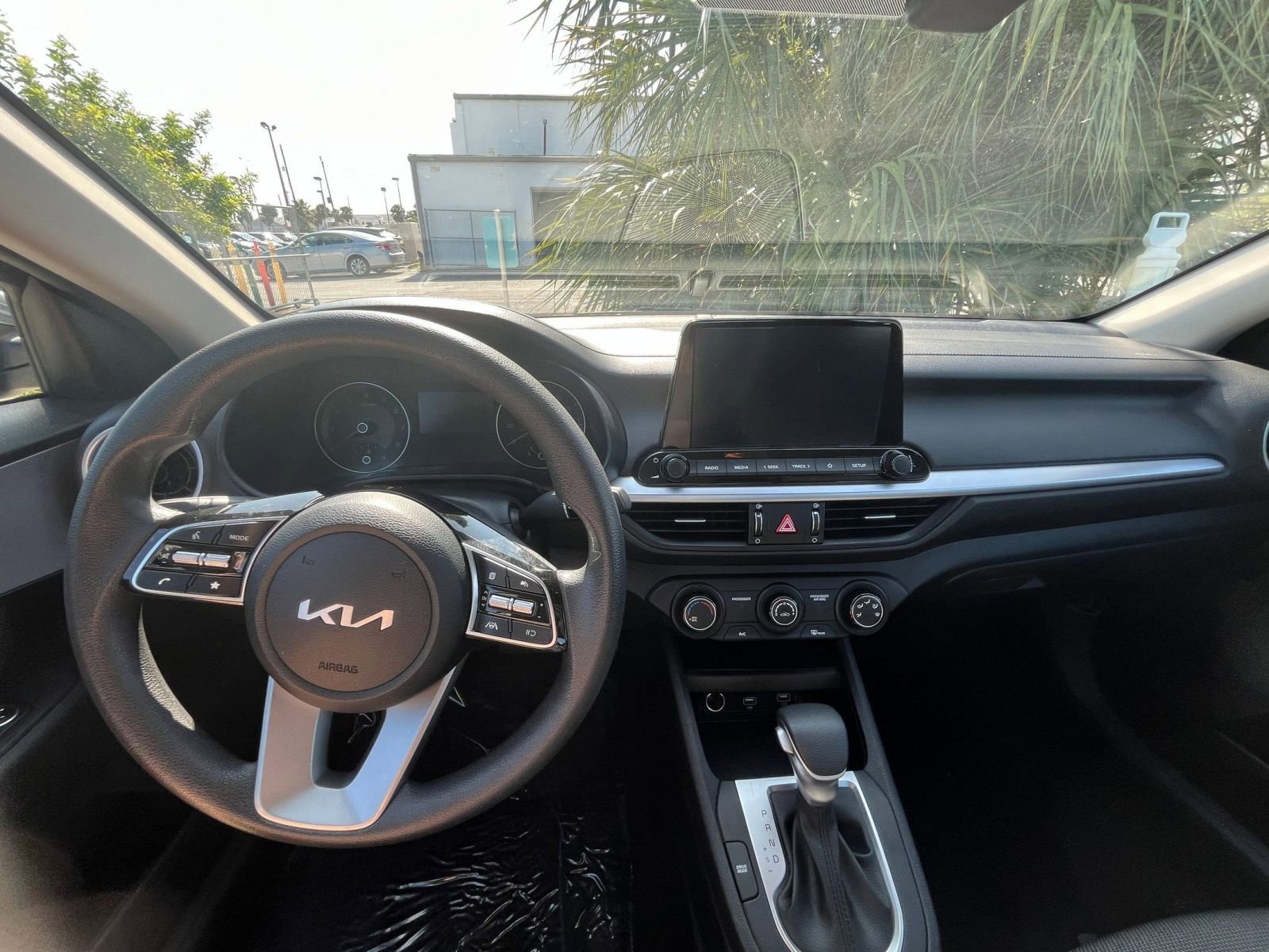 2024 Kia Forte LXS 26