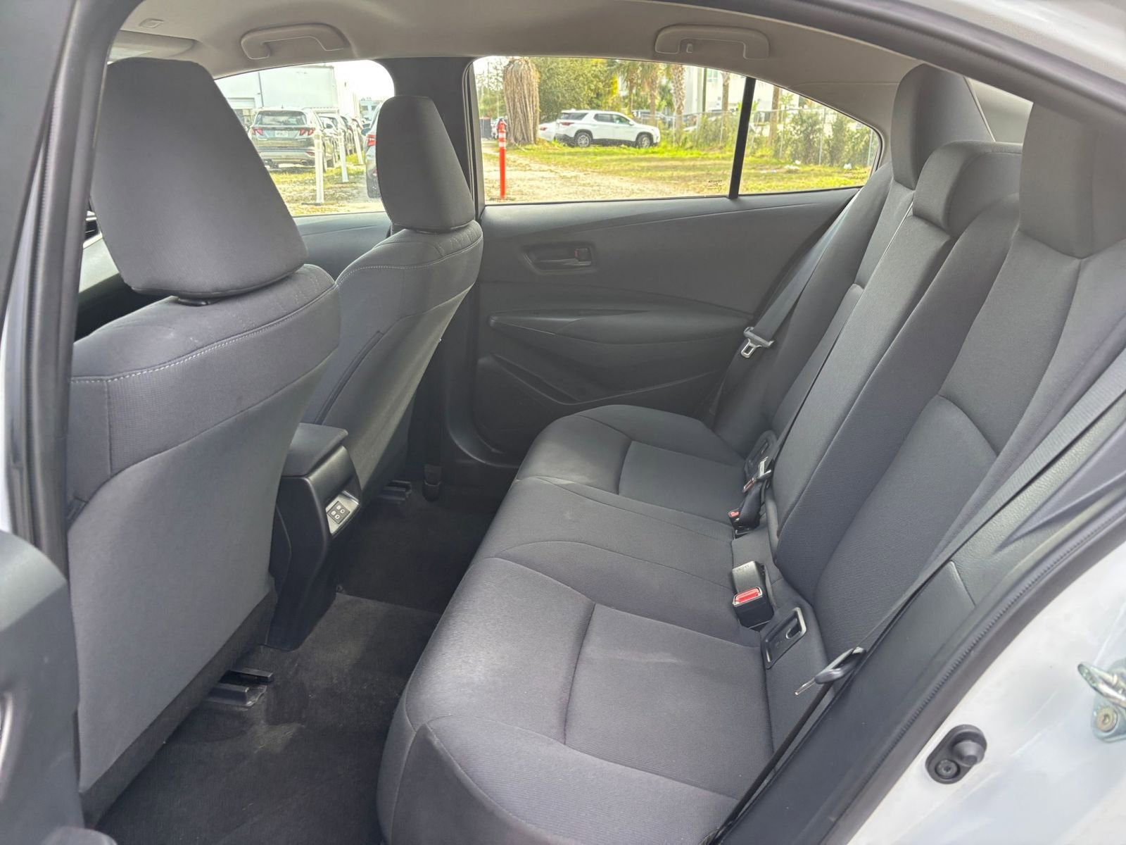 Thumbnail: 2025 Toyota Corolla - 25