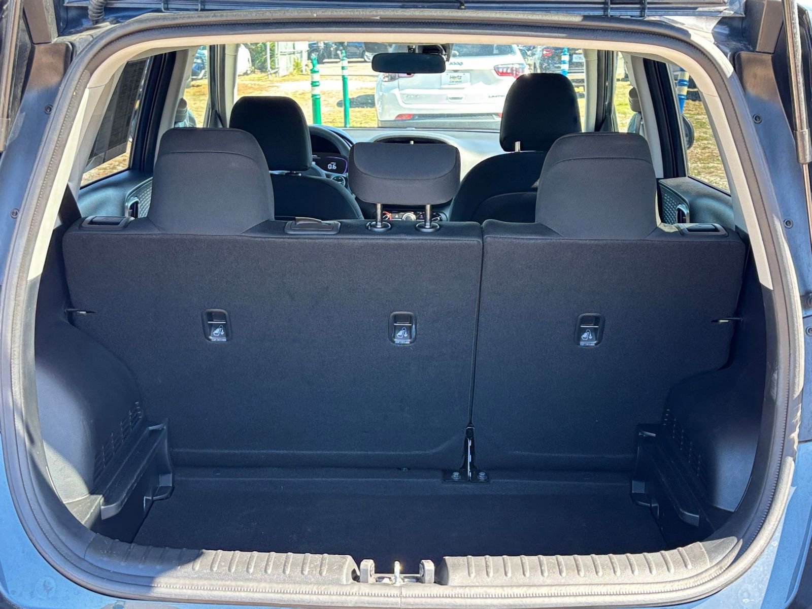 Thumbnail: 2025 Kia Soul - 31