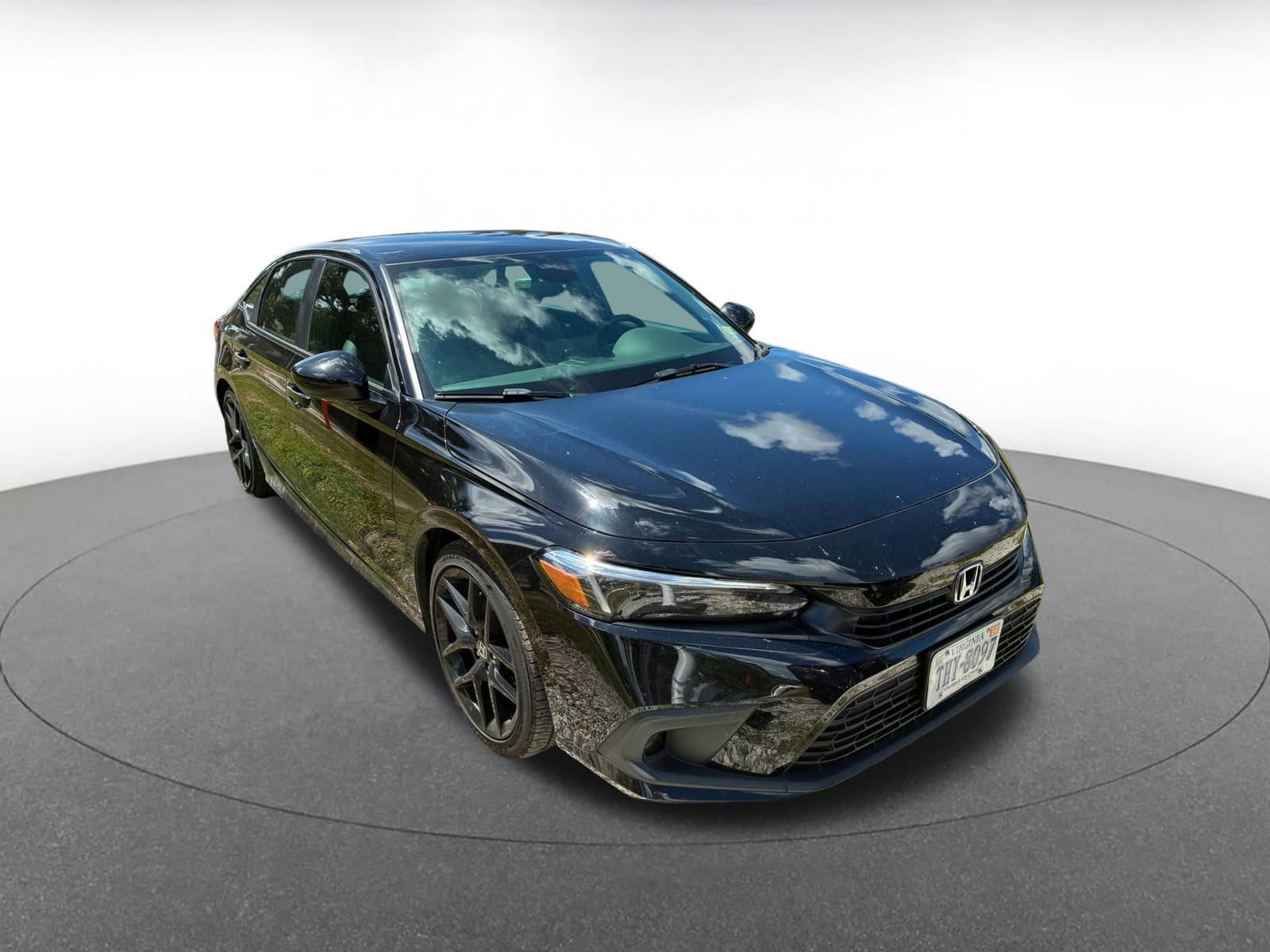 Thumbnail: 2024 Honda Civic - 1