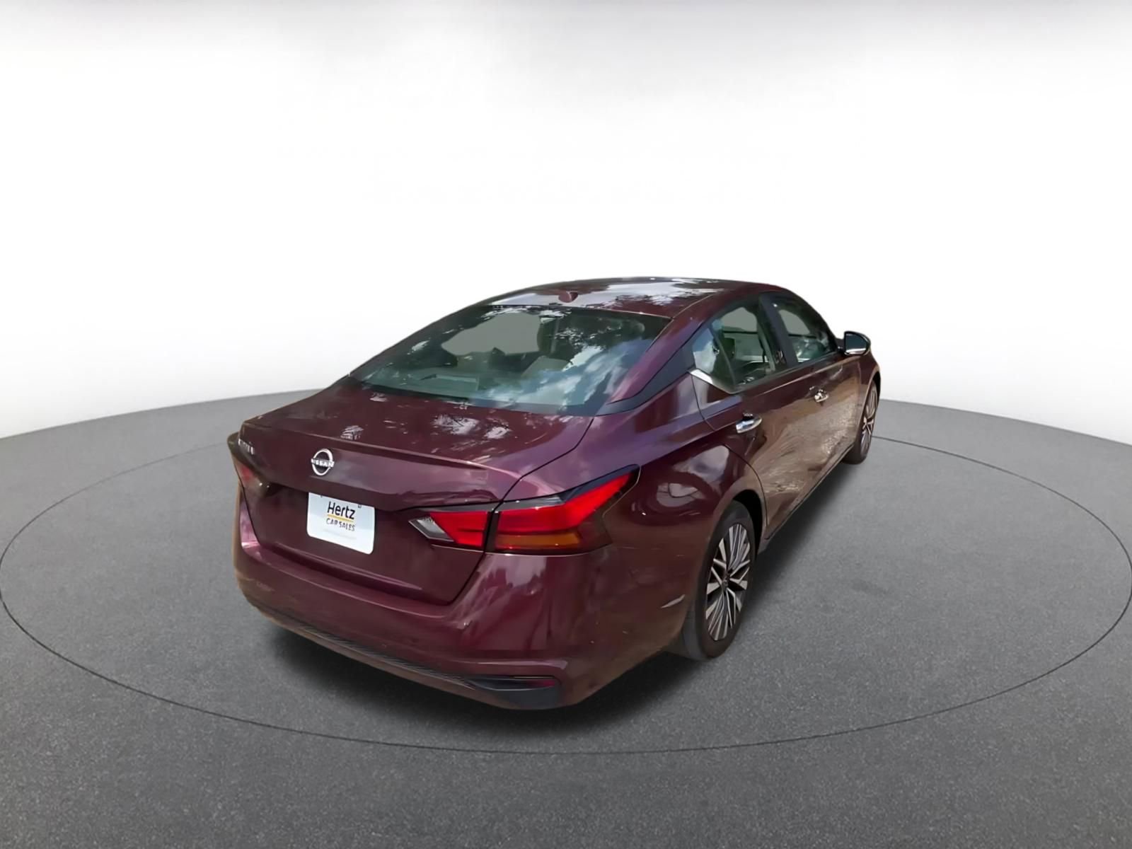 Thumbnail: 2025 Nissan Altima - 14