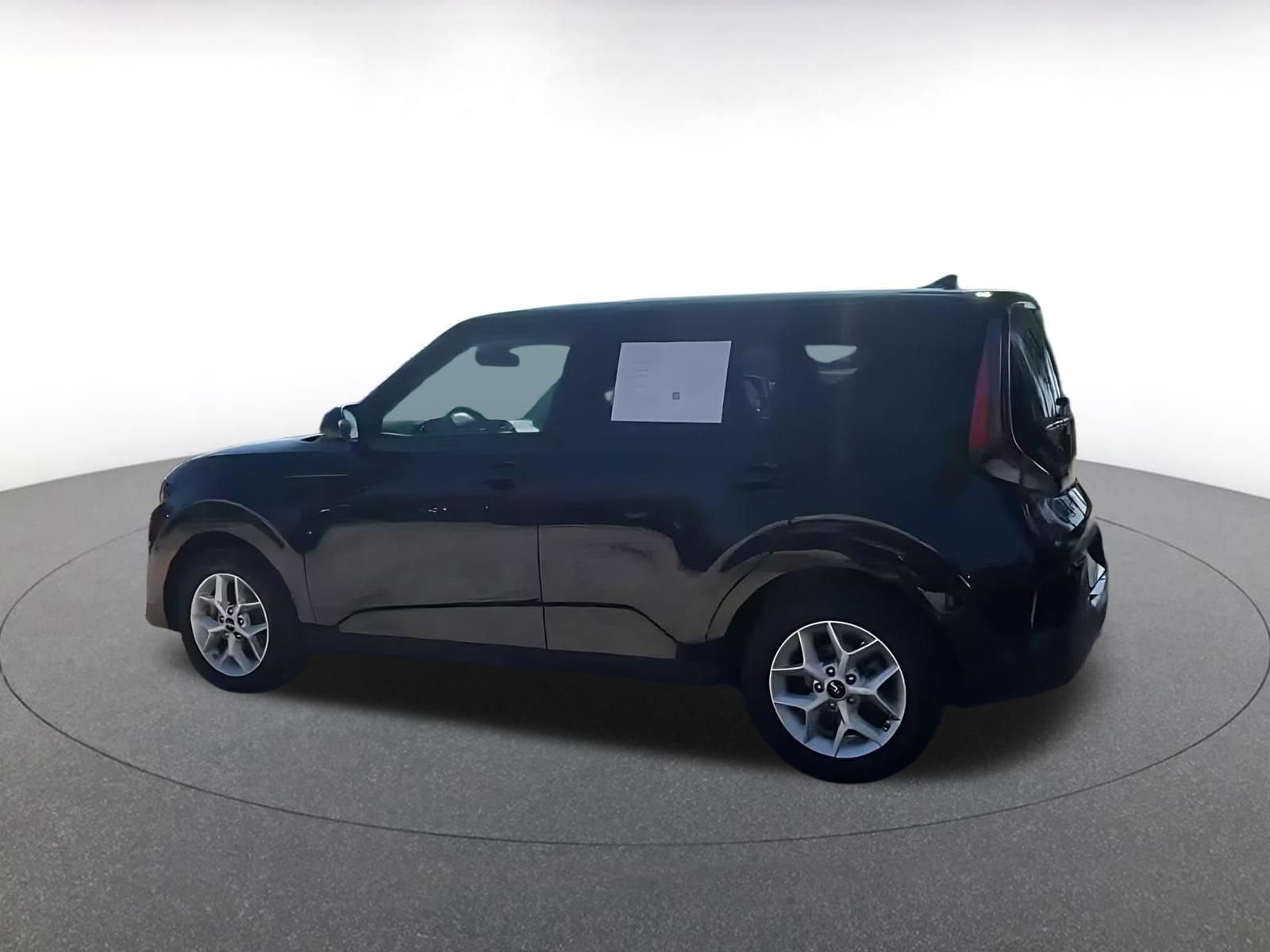 Thumbnail: 2025 Kia Soul - 10