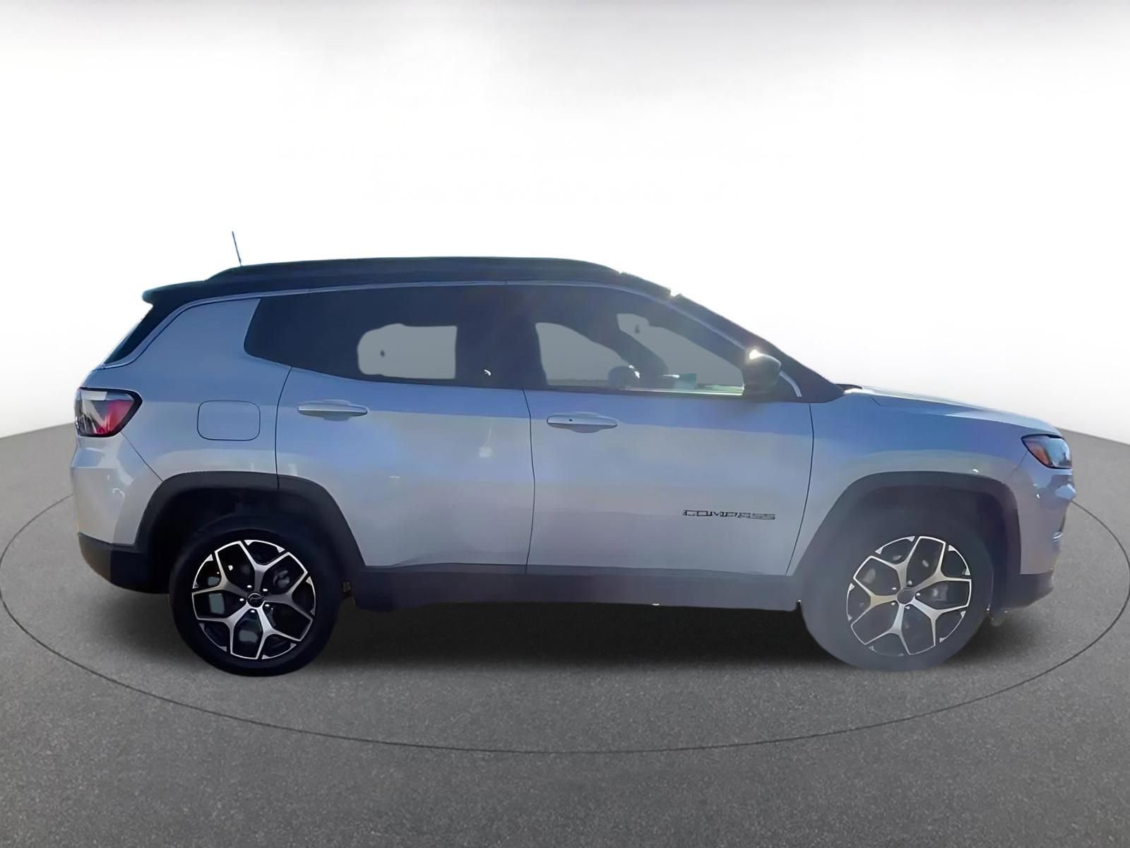 Thumbnail: 2025 Jeep Compass - 16