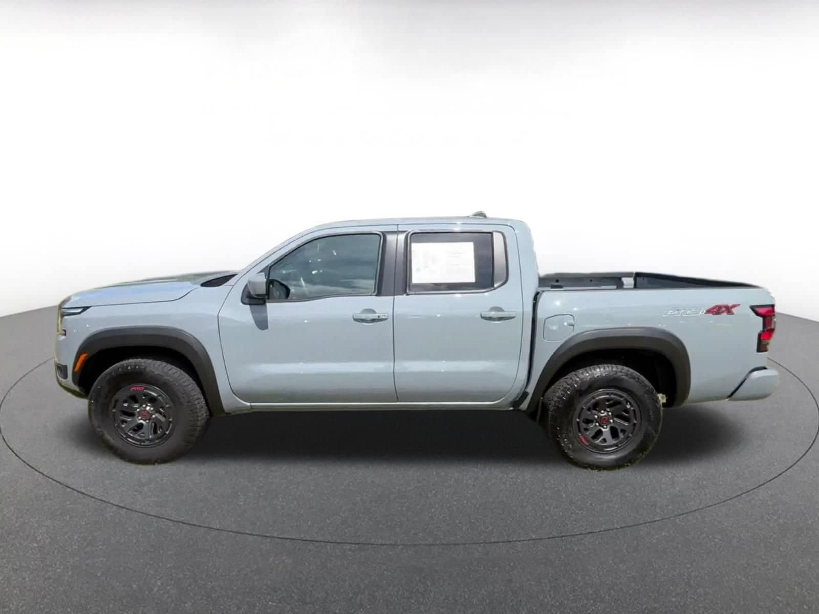 Thumbnail: 2026 Nissan Frontier - 8