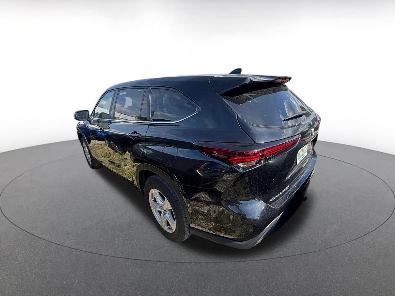 Thumbnail: 2025 Toyota Highlander - 6