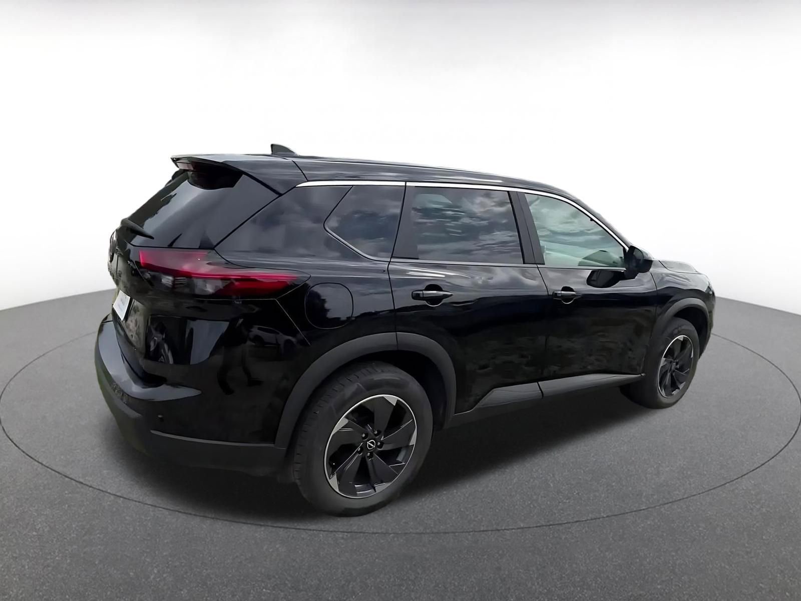 Thumbnail: 2025 Nissan Rogue - 14