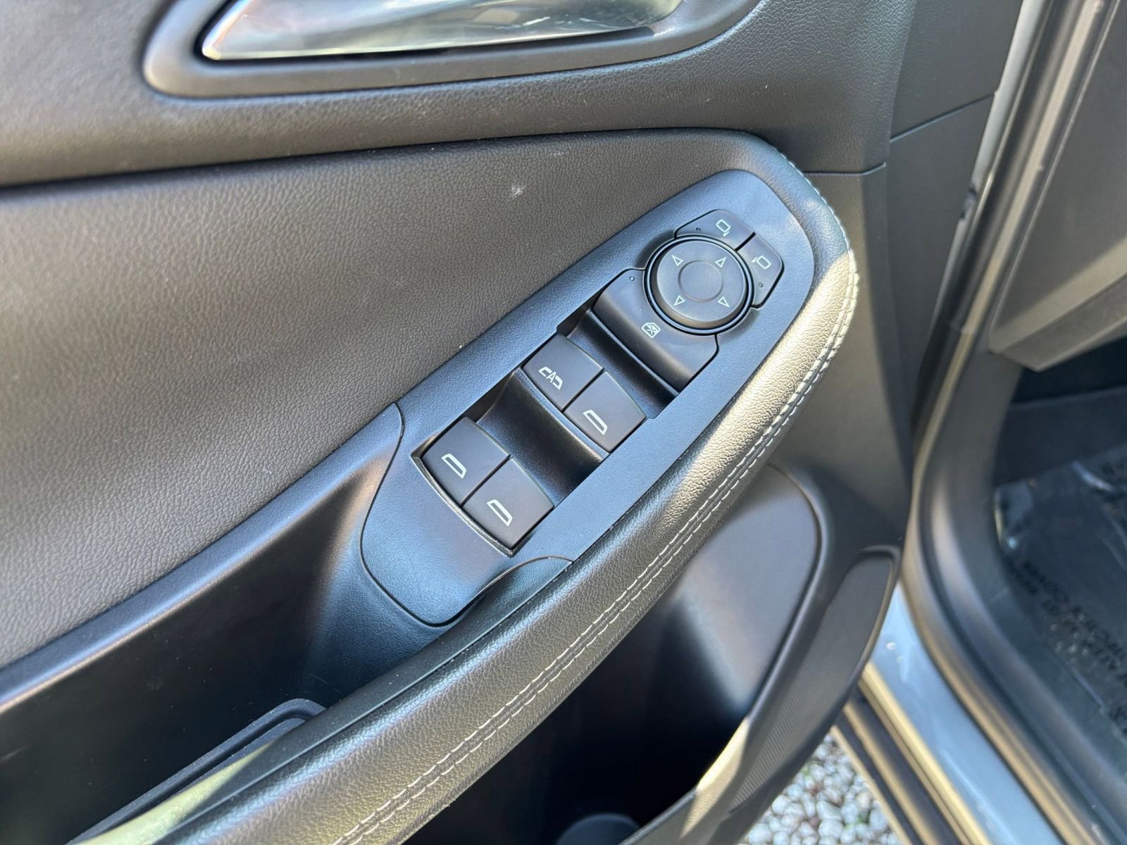 Thumbnail: 2025 Buick Encore GX - 18