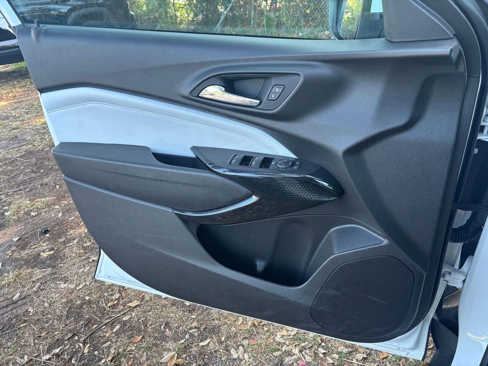 Thumbnail: 2025 Chevrolet Trax - 20