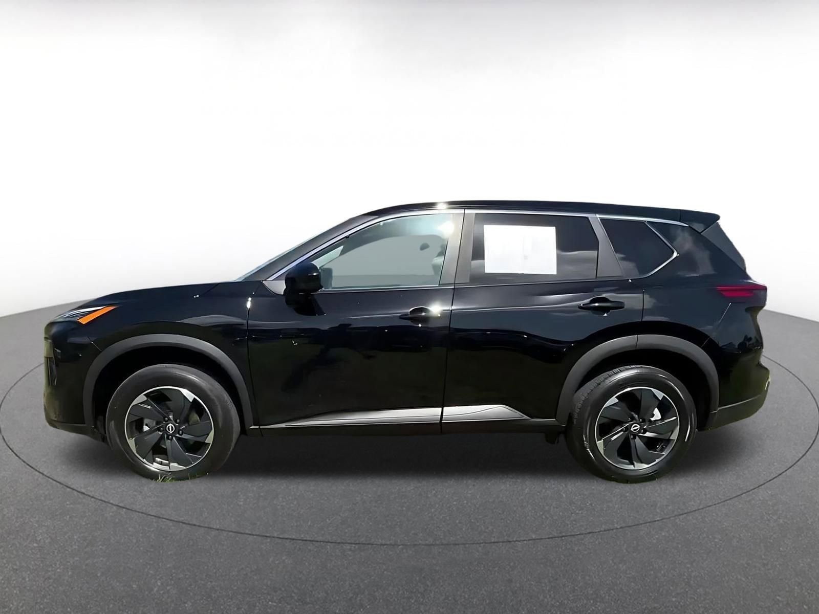 Thumbnail: 2025 Nissan Rogue - 9