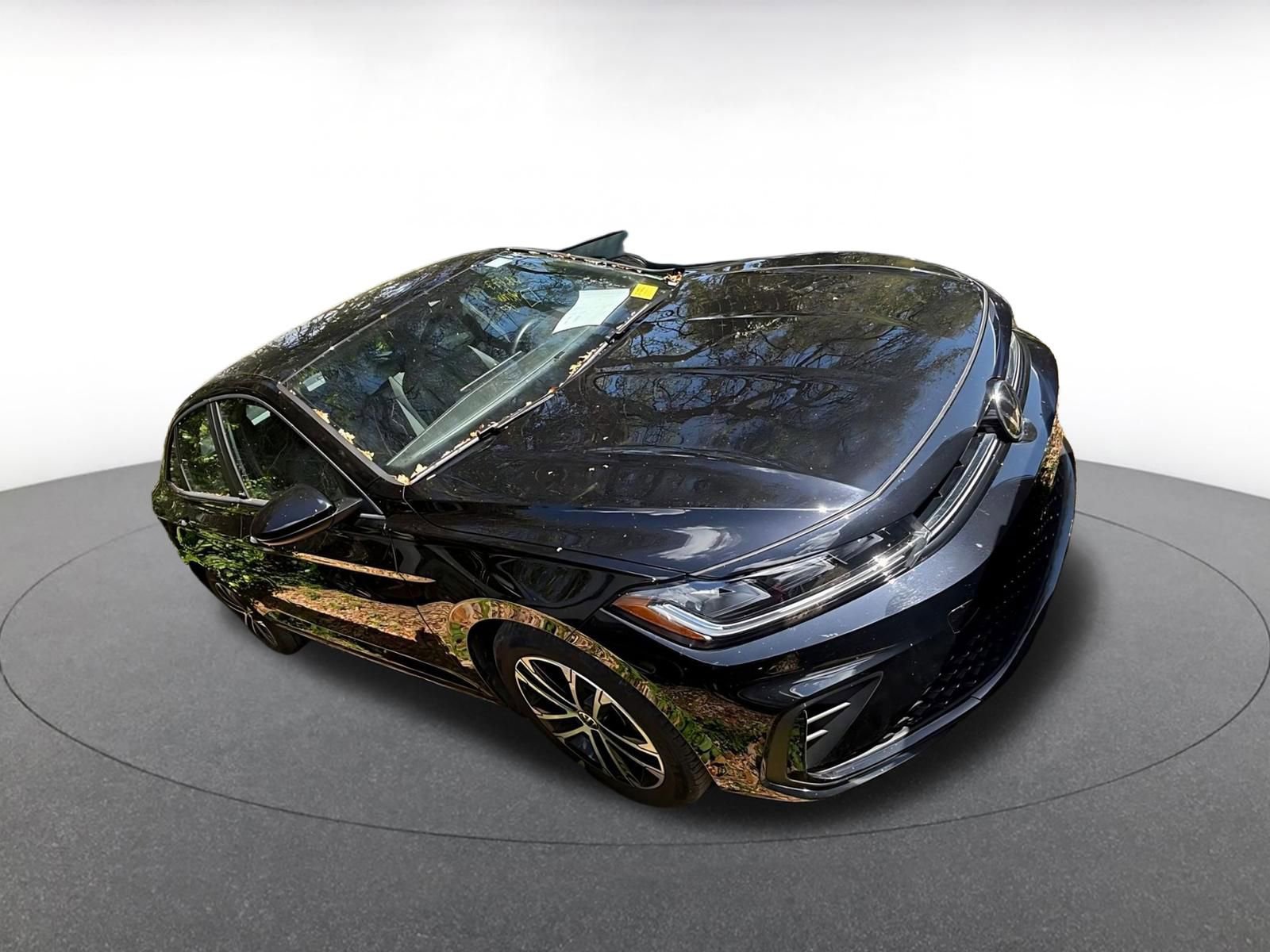 Thumbnail: 2025 Volkswagen Jetta - 2