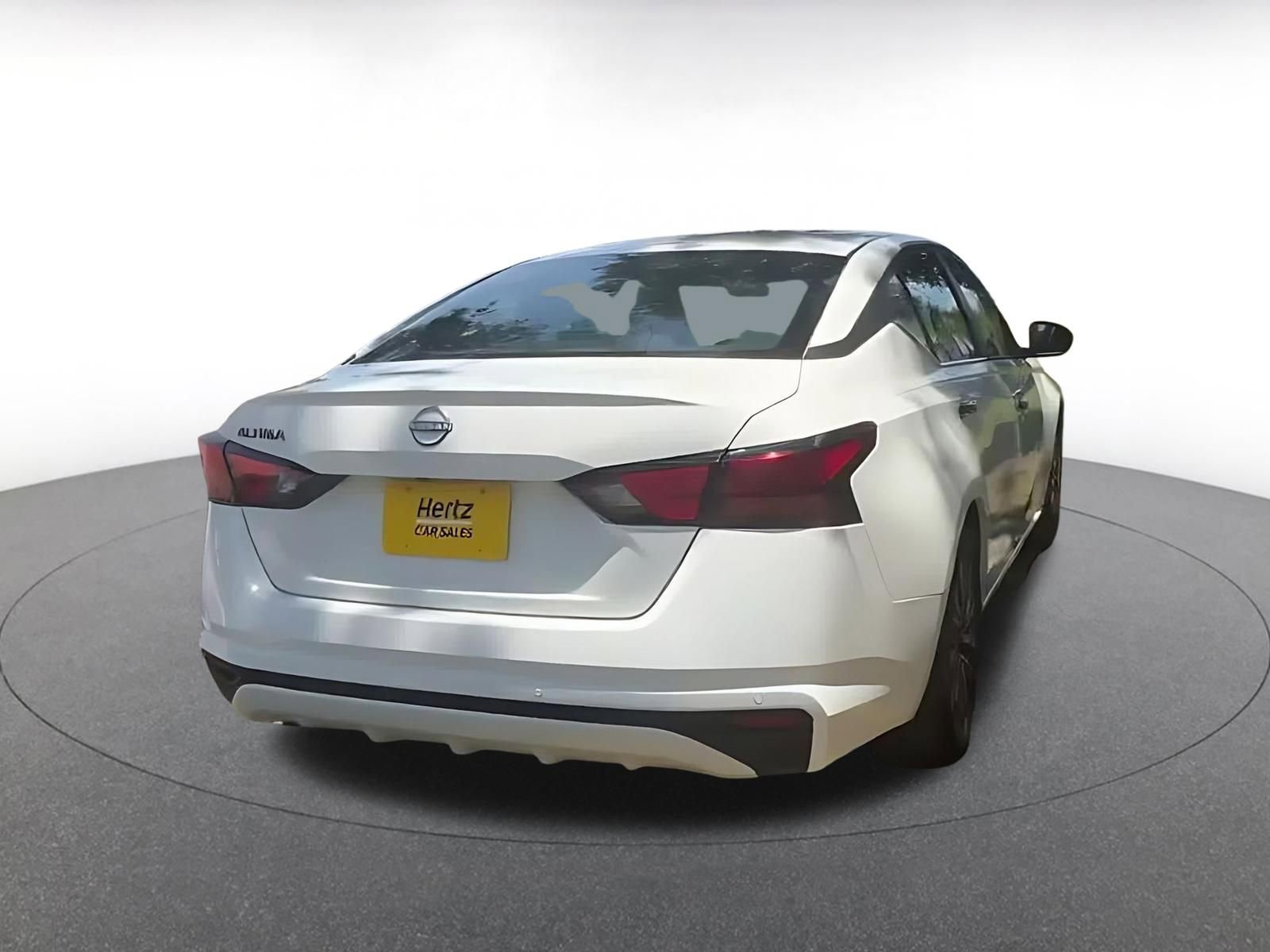 Thumbnail: 2025 Nissan Altima - 16