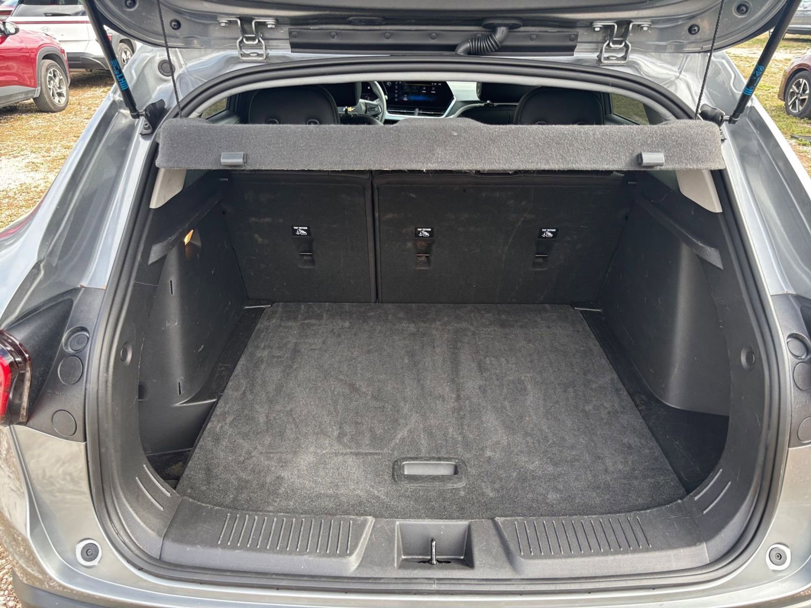 Thumbnail: 2025 Chevrolet Trax - 31