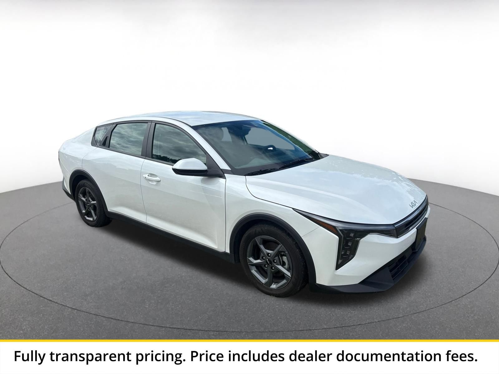 Thumbnail: 2025 Kia K4 - 1