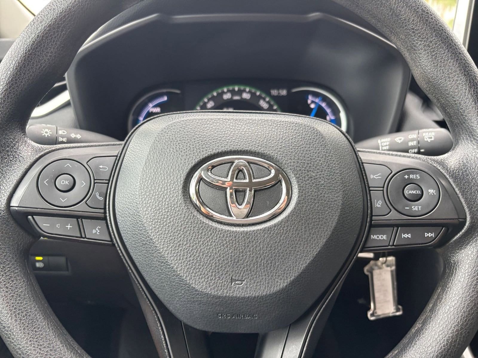 Thumbnail: 2025 Toyota RAV4 - 28