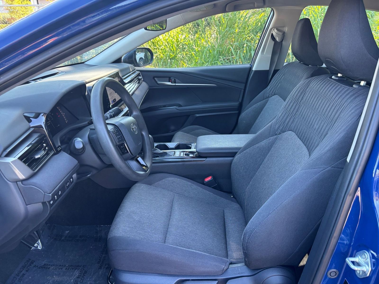 Thumbnail: 2025 Toyota Camry - 28