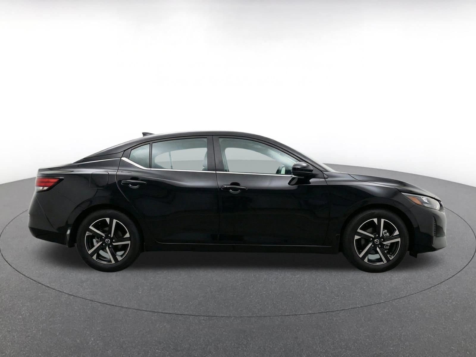 Thumbnail: 2025 Nissan Sentra - 14