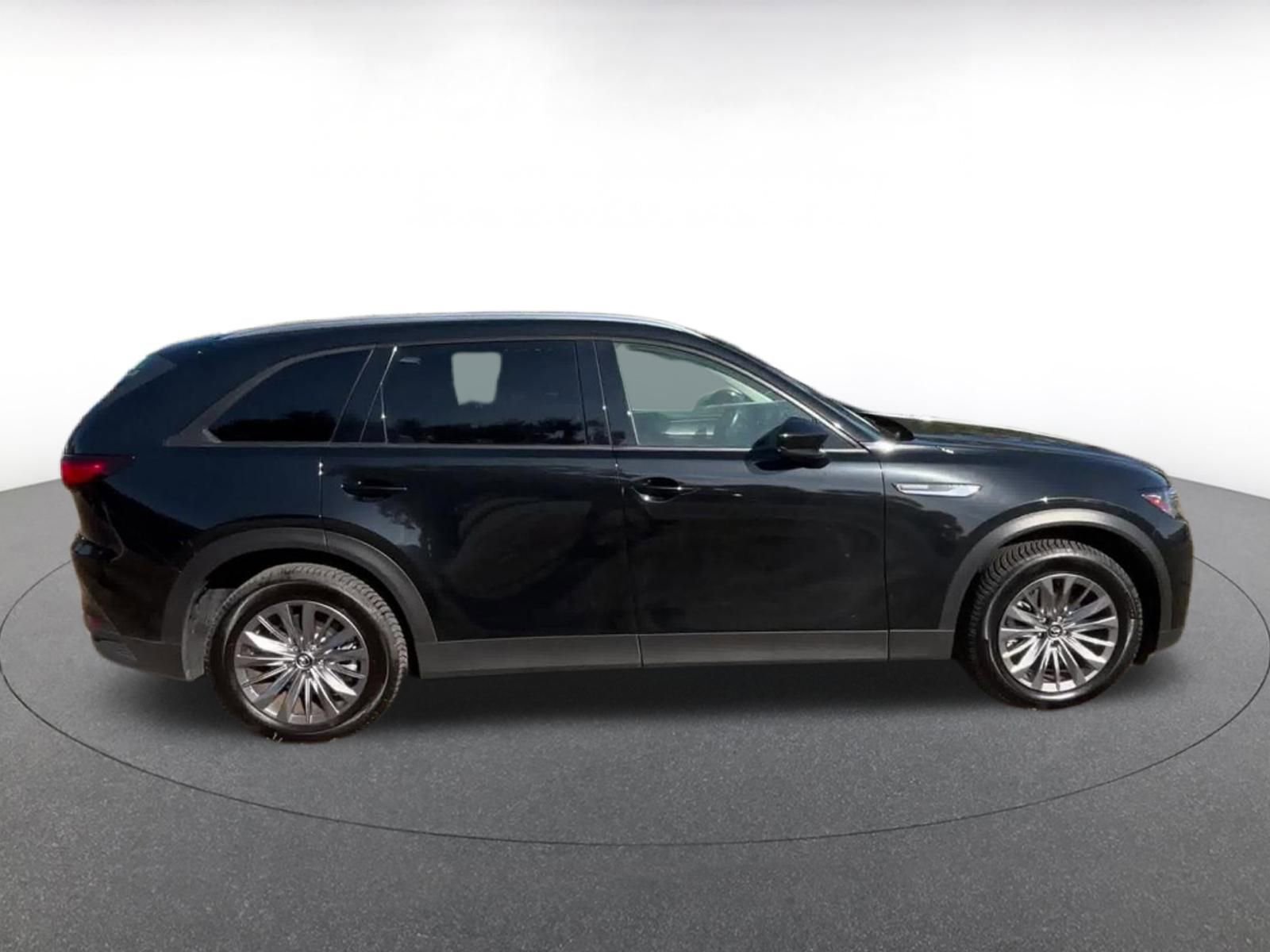 Thumbnail: 2025 Mazda CX-90 - 16