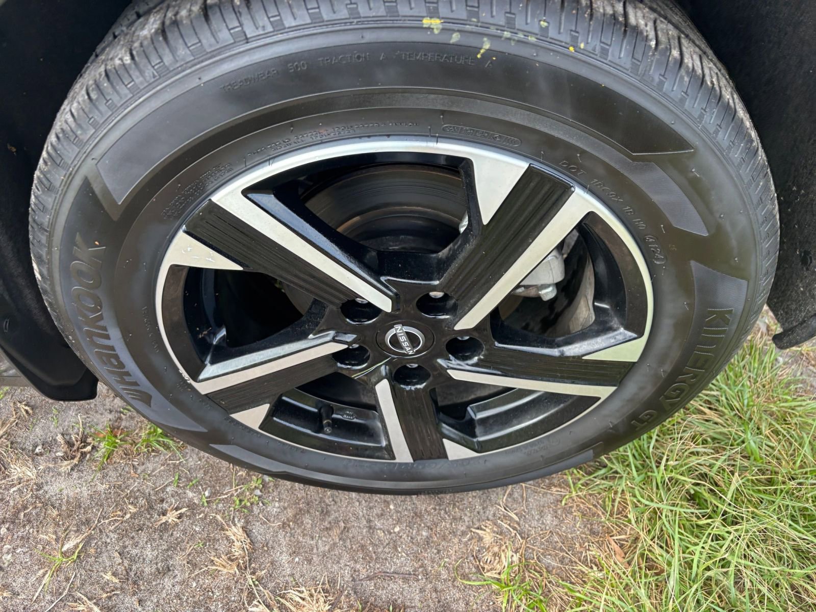 Thumbnail: 2025 Nissan Sentra - 31