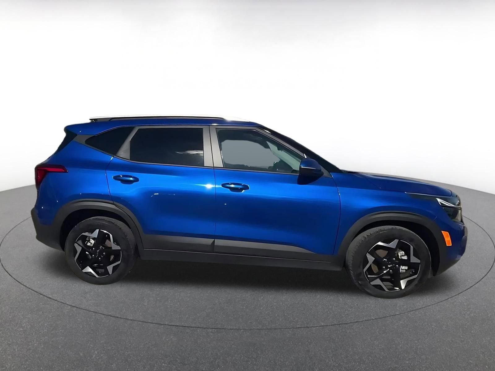 Thumbnail: 2025 Kia Seltos - 16