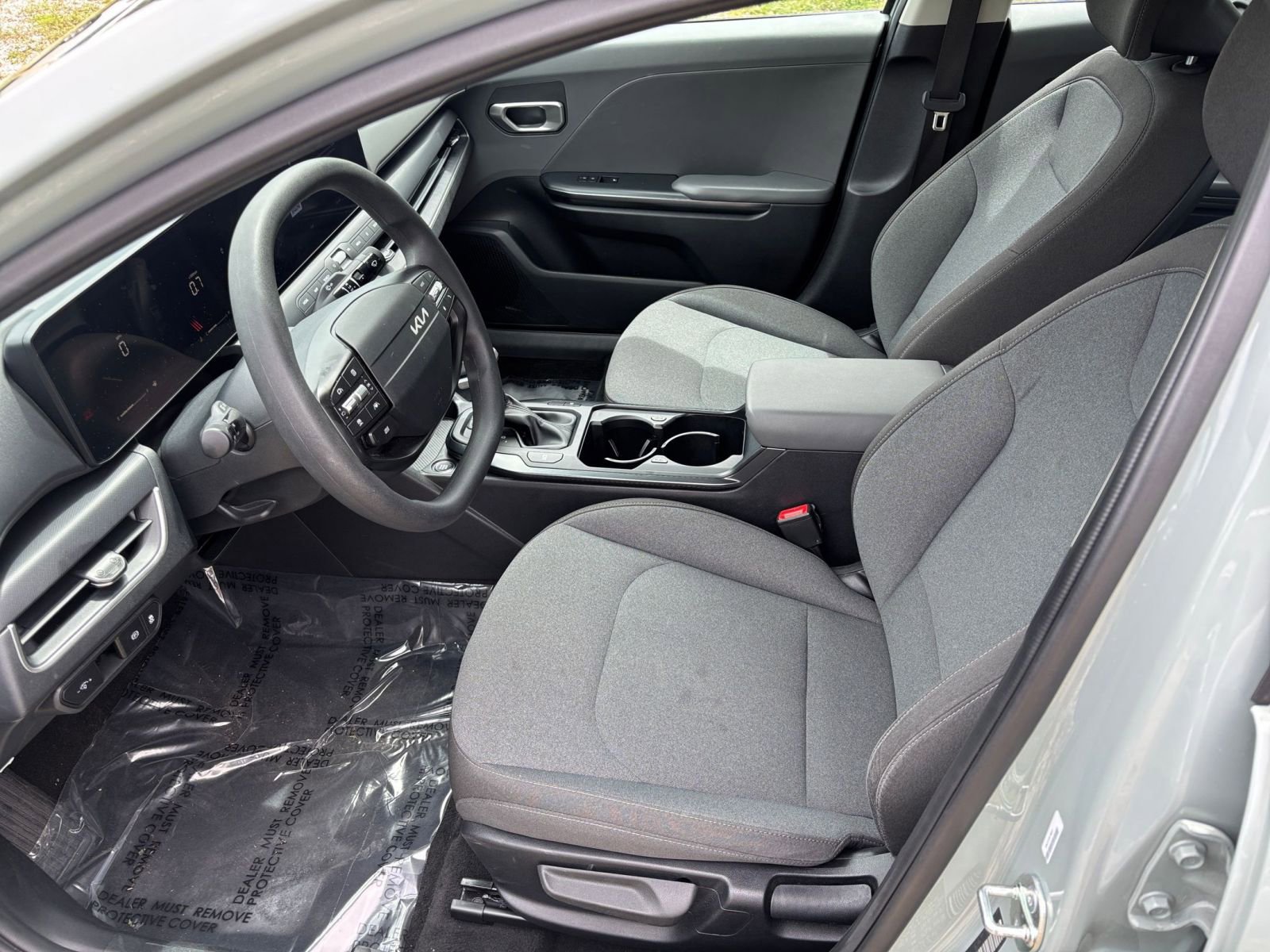 Thumbnail: 2025 Kia K4 - 28