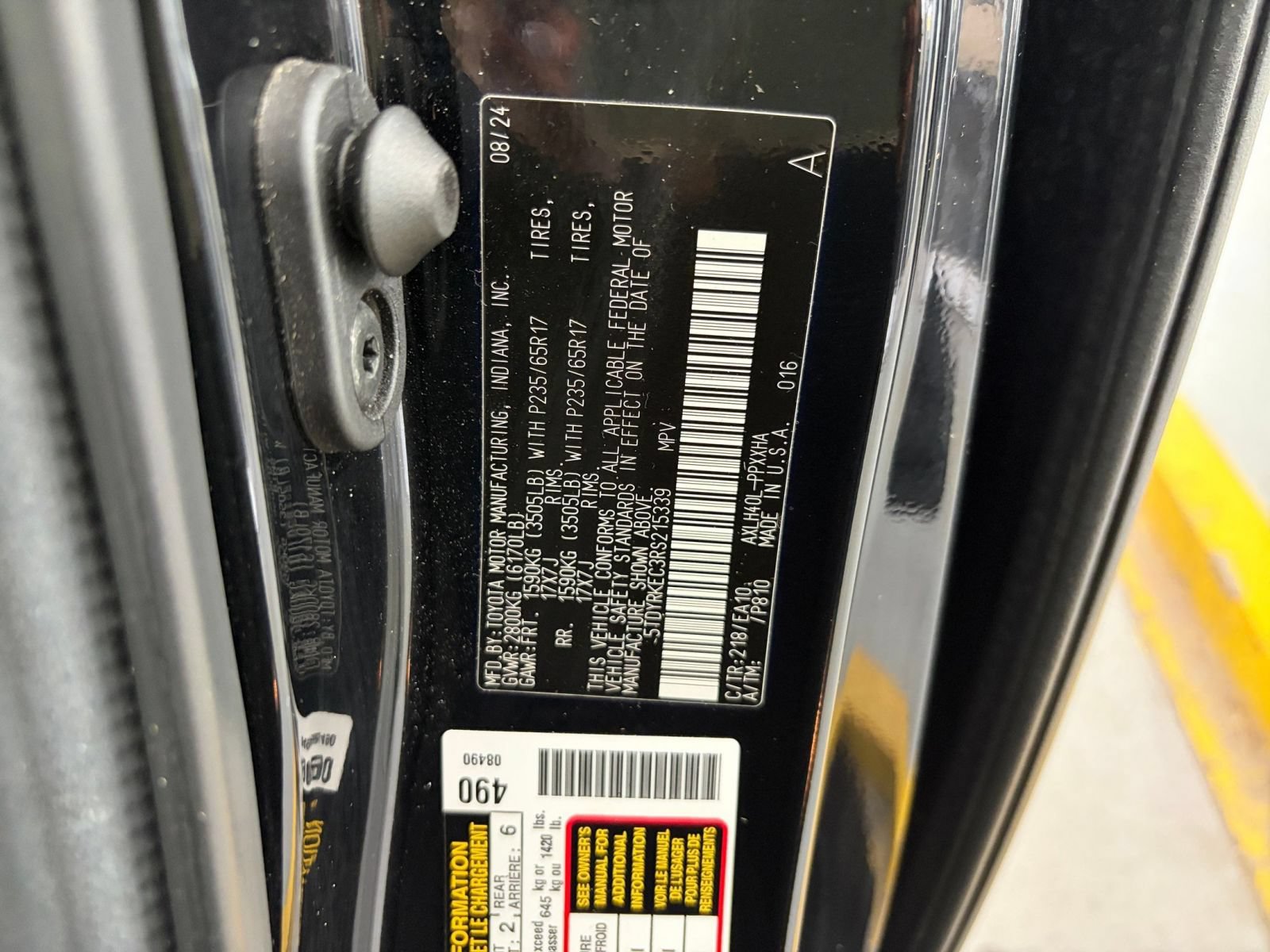 Thumbnail: 2024 Toyota Sienna - 31