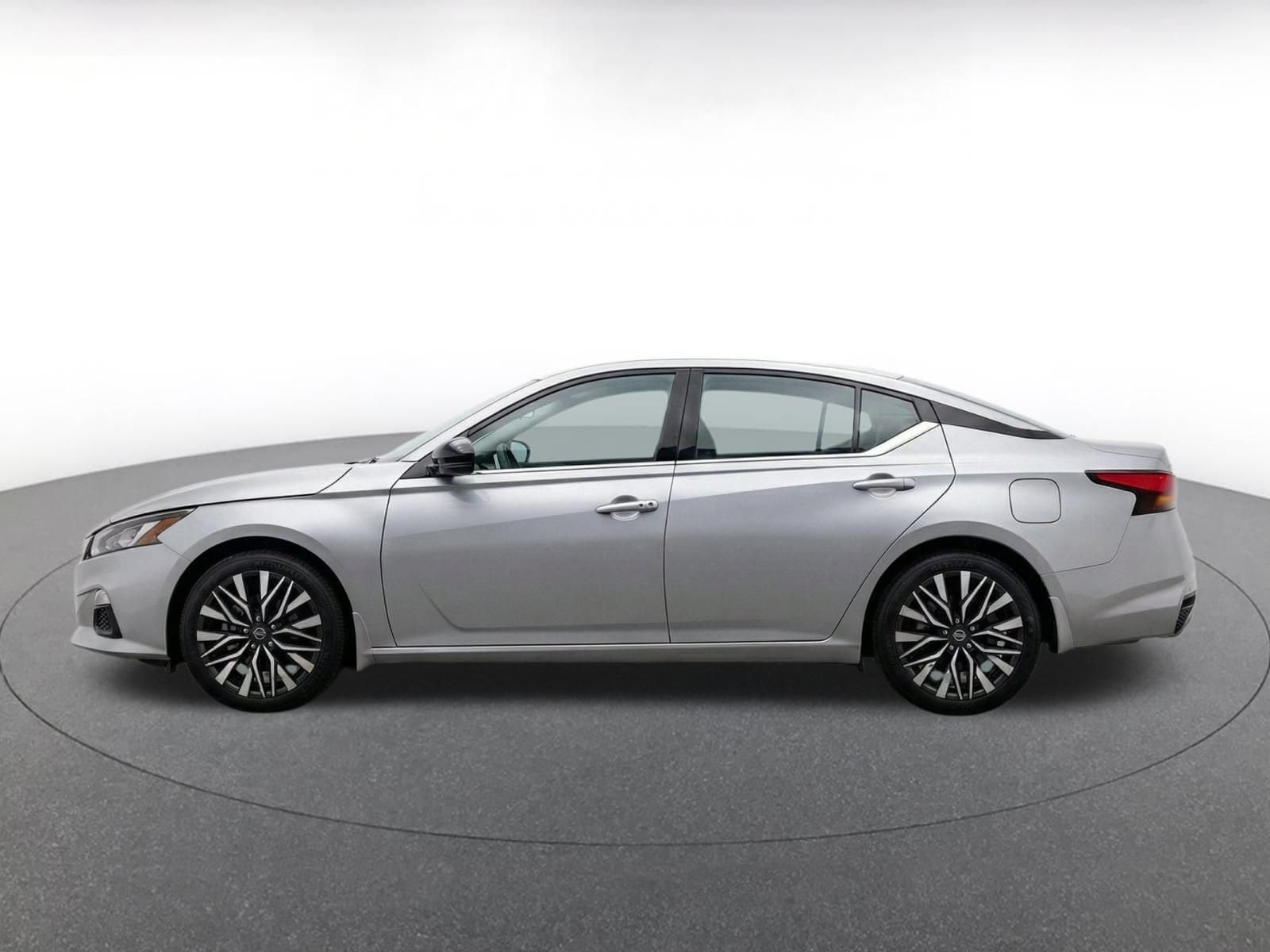 Thumbnail: 2026 Nissan Altima - 4