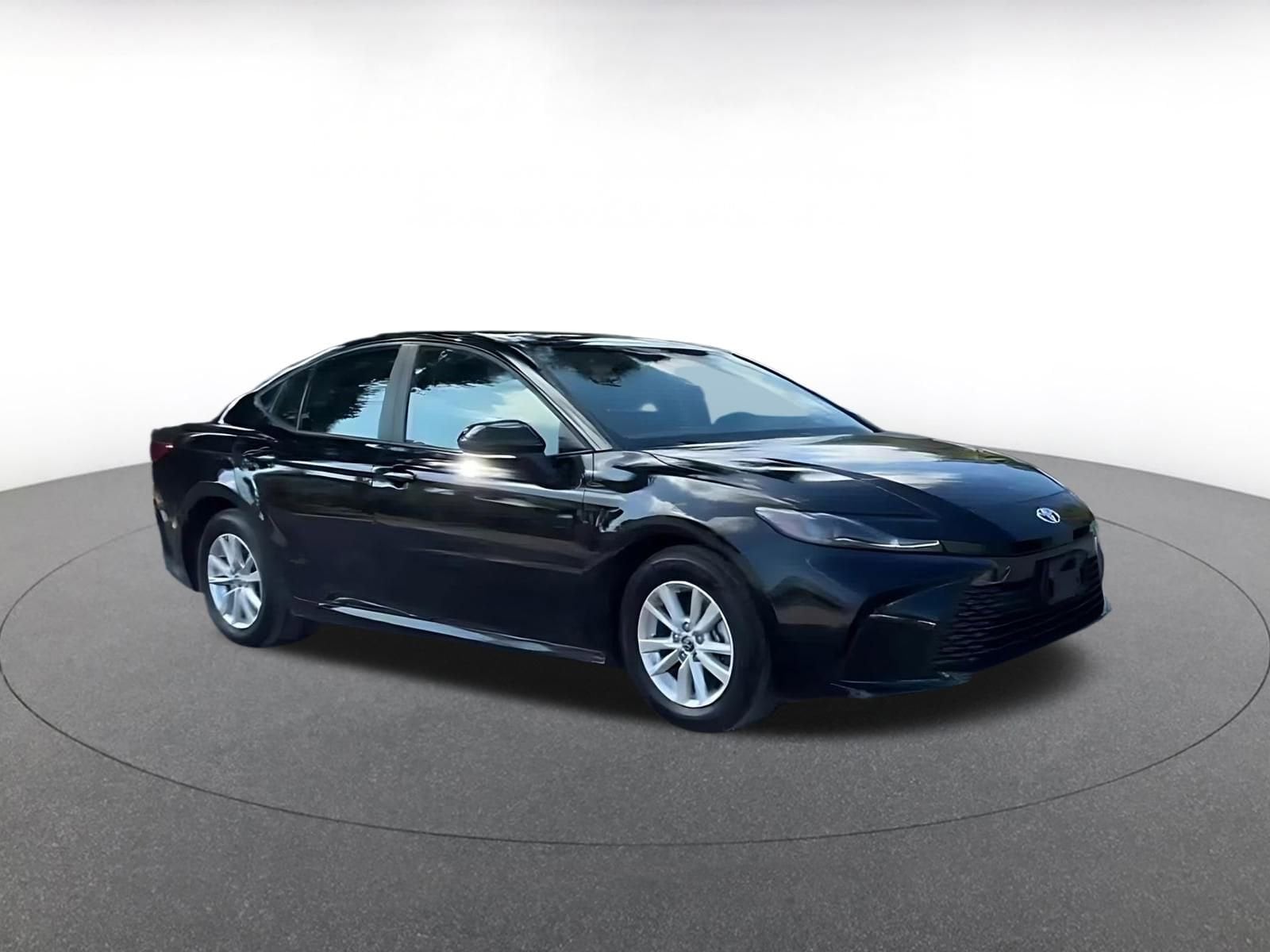 Thumbnail: 2025 Toyota Camry - 1