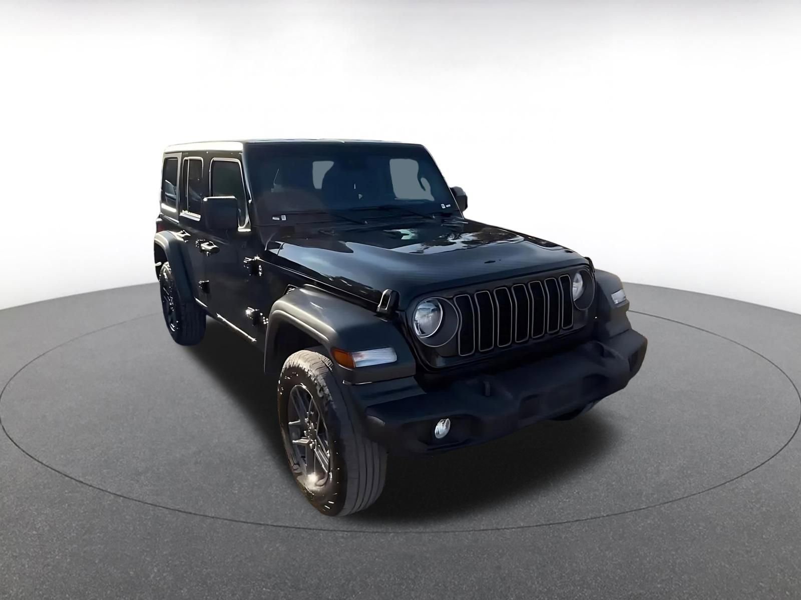 Thumbnail: 2025 Jeep Wrangler - 3